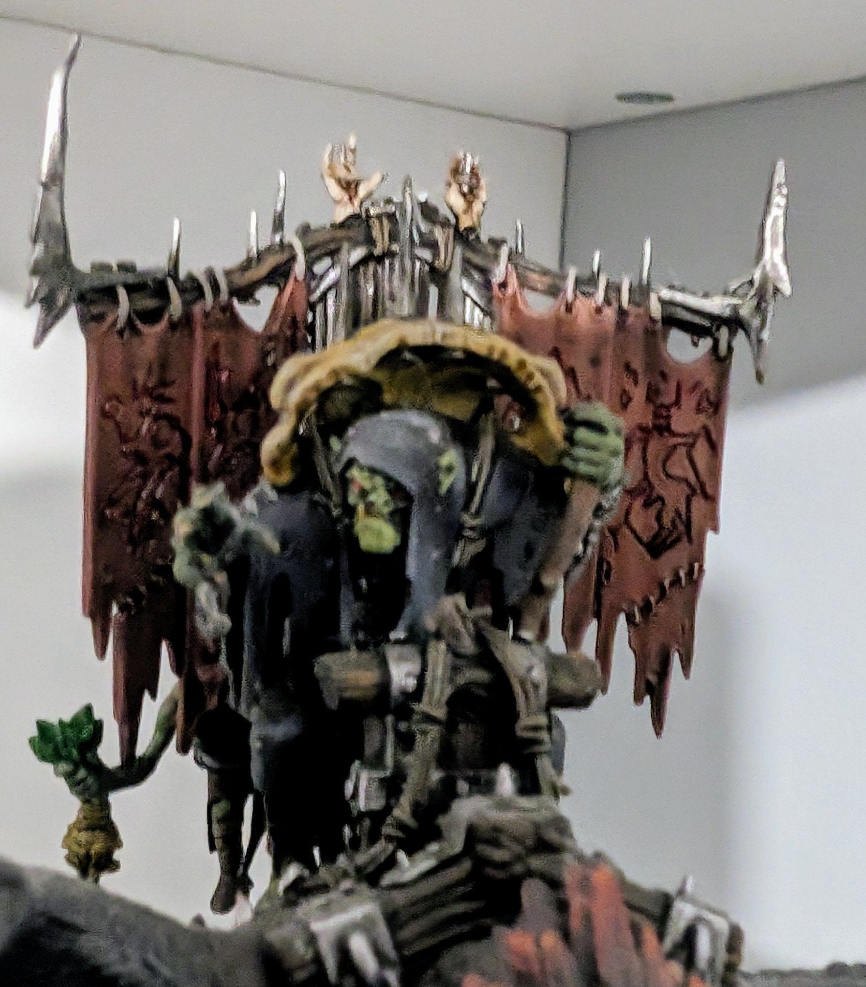 Gobsprakk / Killaboss on Corpse-Rippa Vulcha (Well Painted)