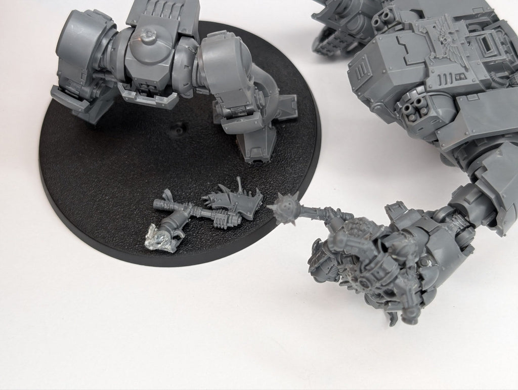 Space Marines Redemptor Dreadnought With Chaos Space Marine Casualty