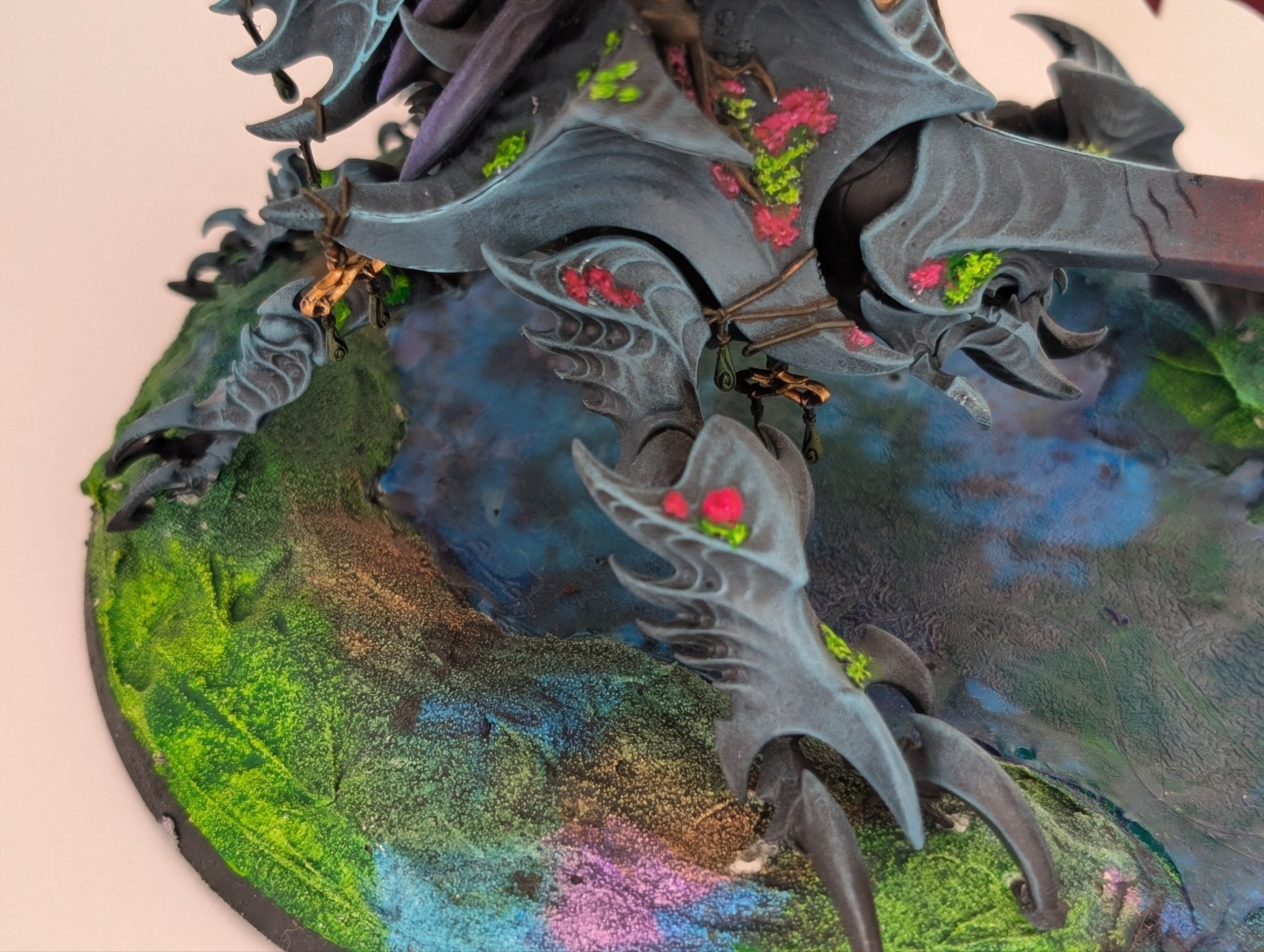 Alarielle the Everqueen