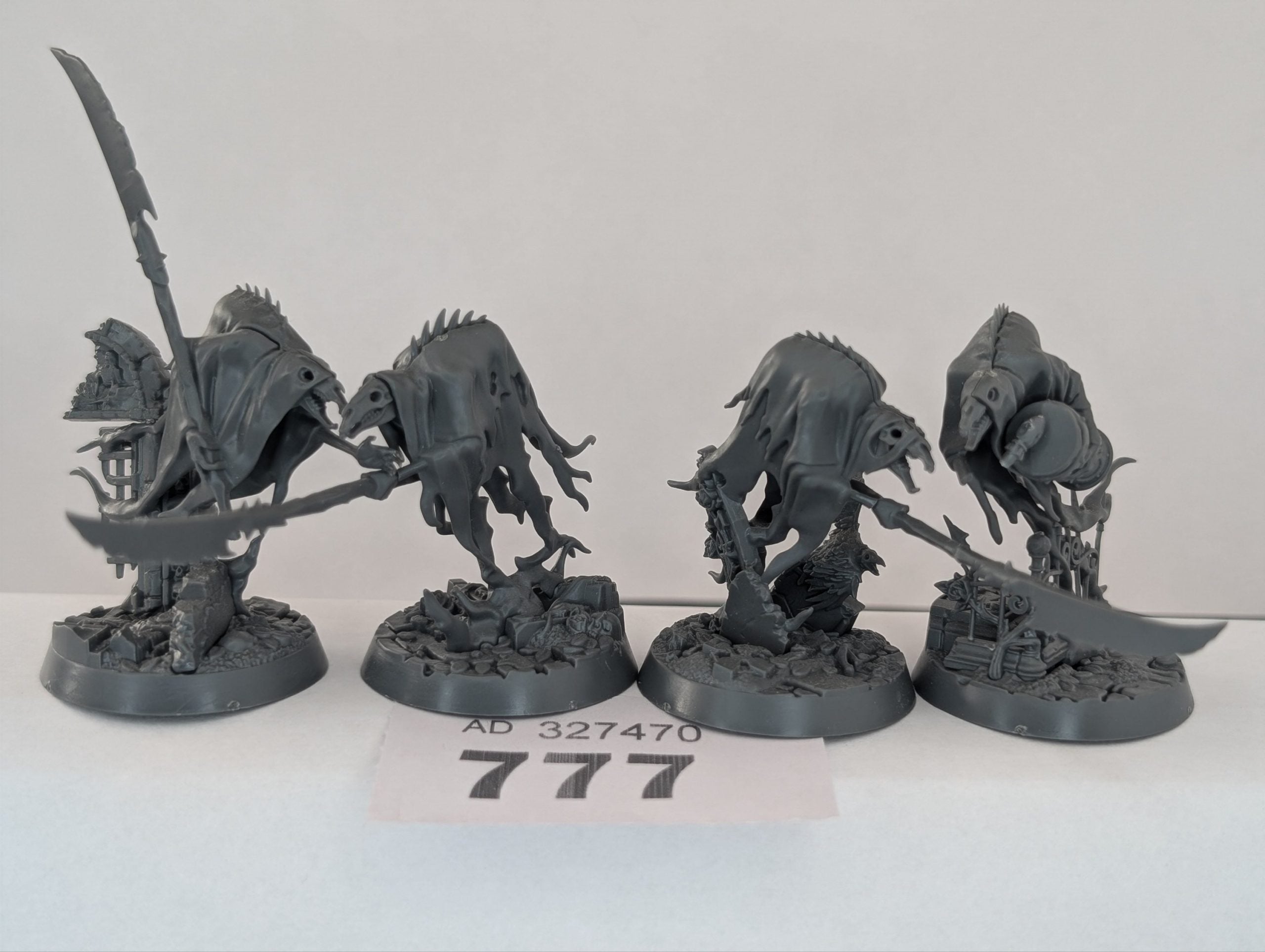 Glaivewraith Stalkers