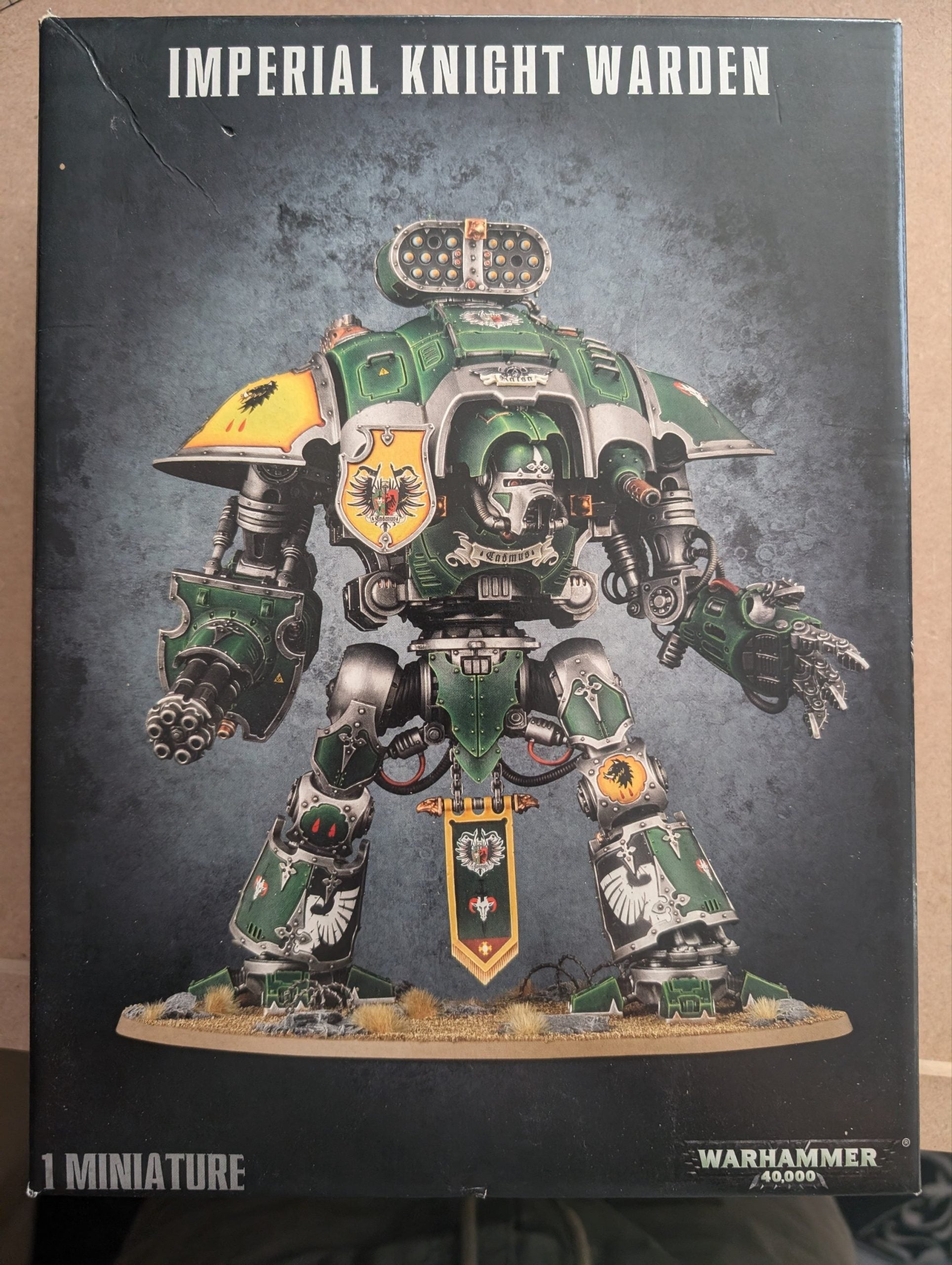 Imperial Knight Warden (Box Damaged)