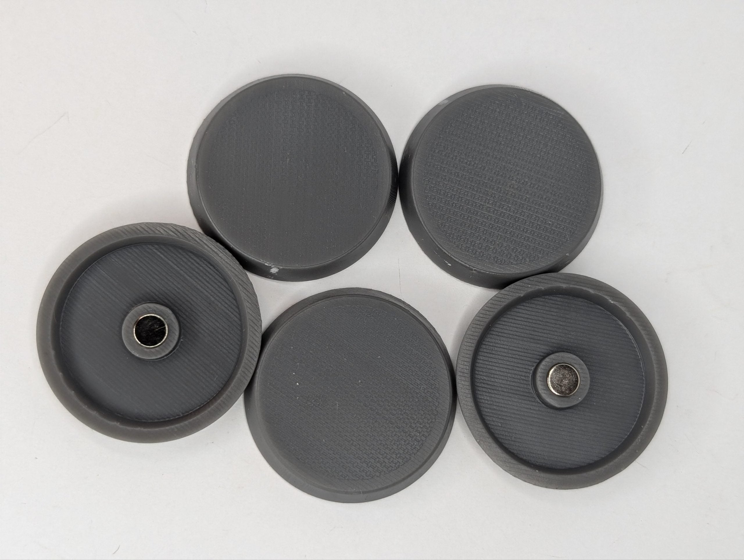 Magnatised 32mm Round Base