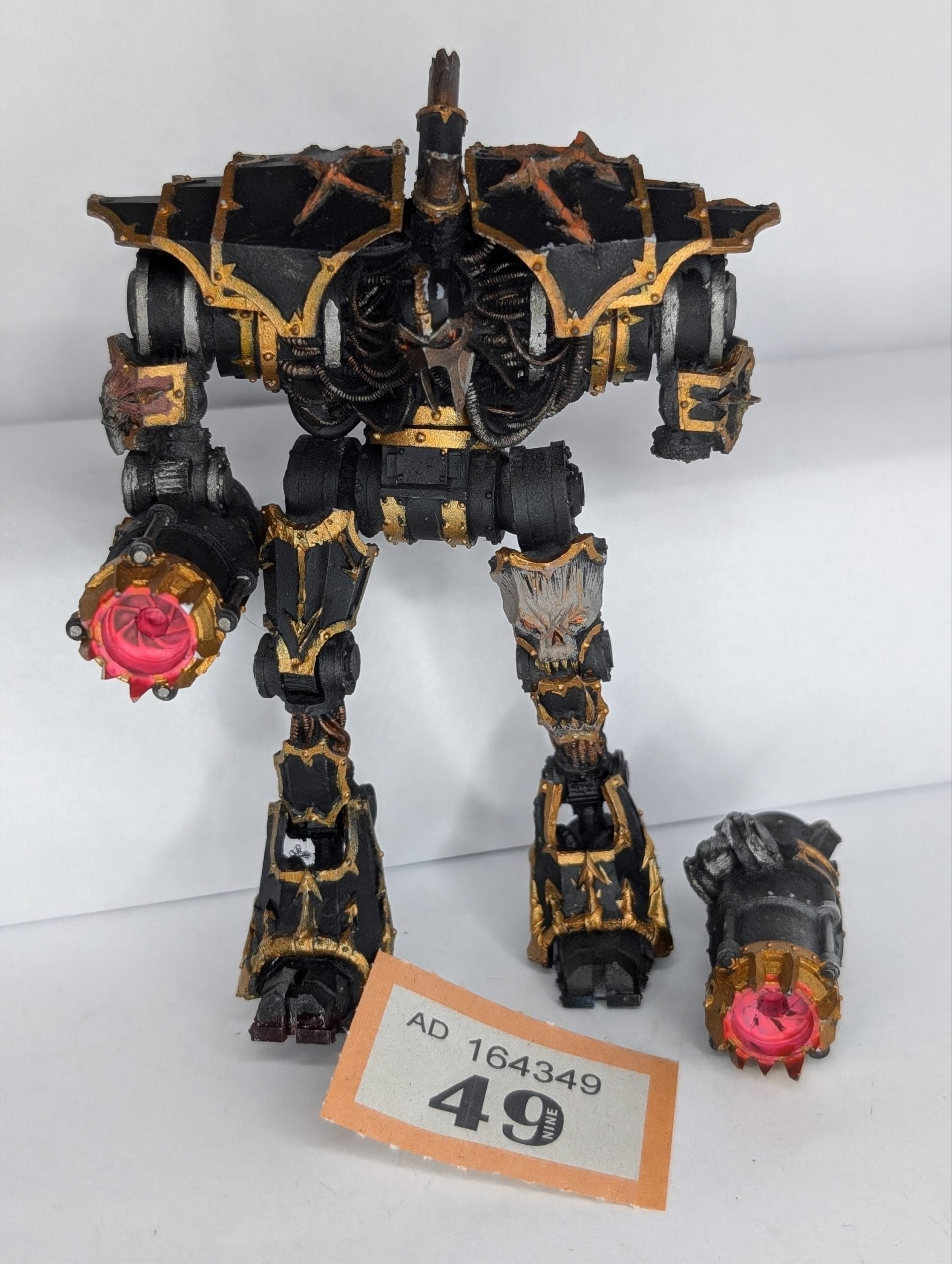 Chaos Decimator Daemon Engine with 2 x Soulburner Petard (No base)