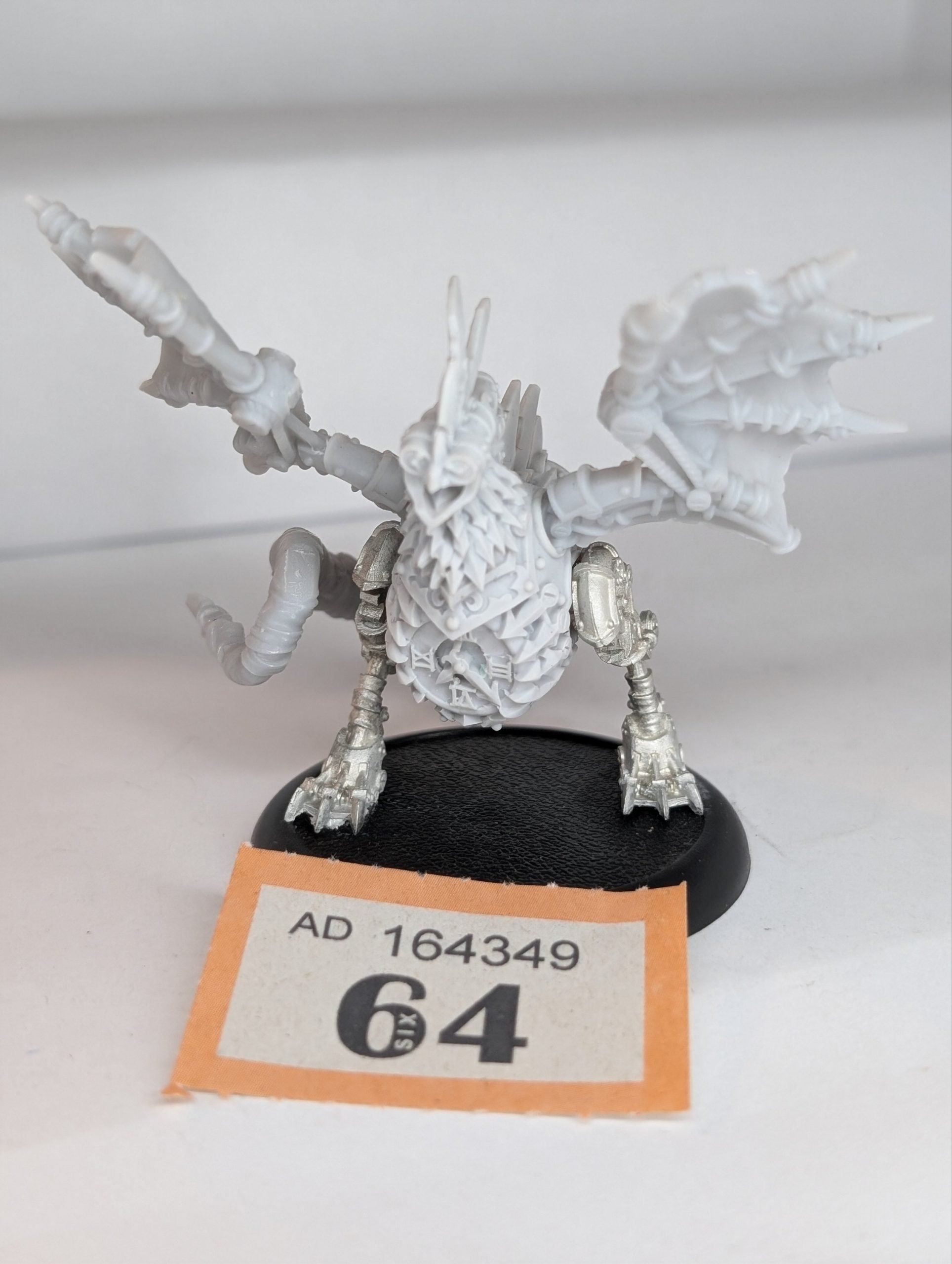 Grymkin Heavy Warbeast Clockatrice