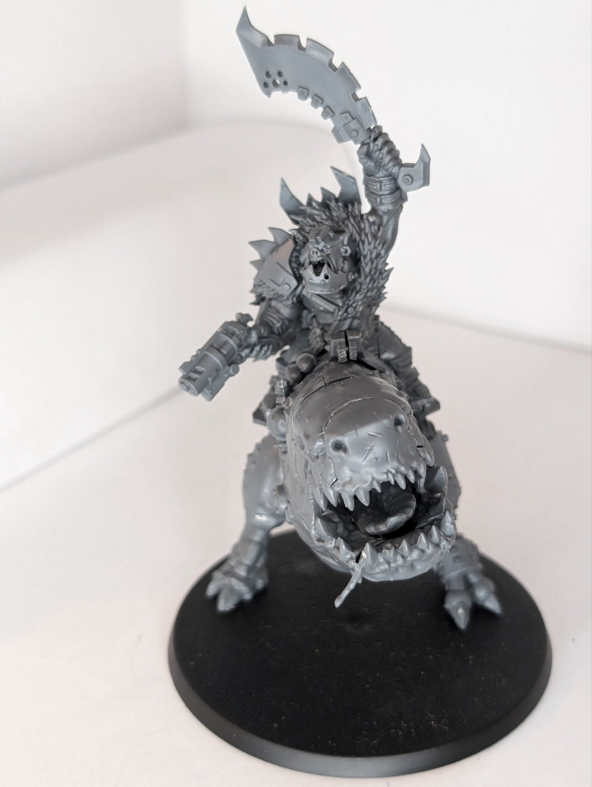 Beast Boss on Squigosaur (Built)
