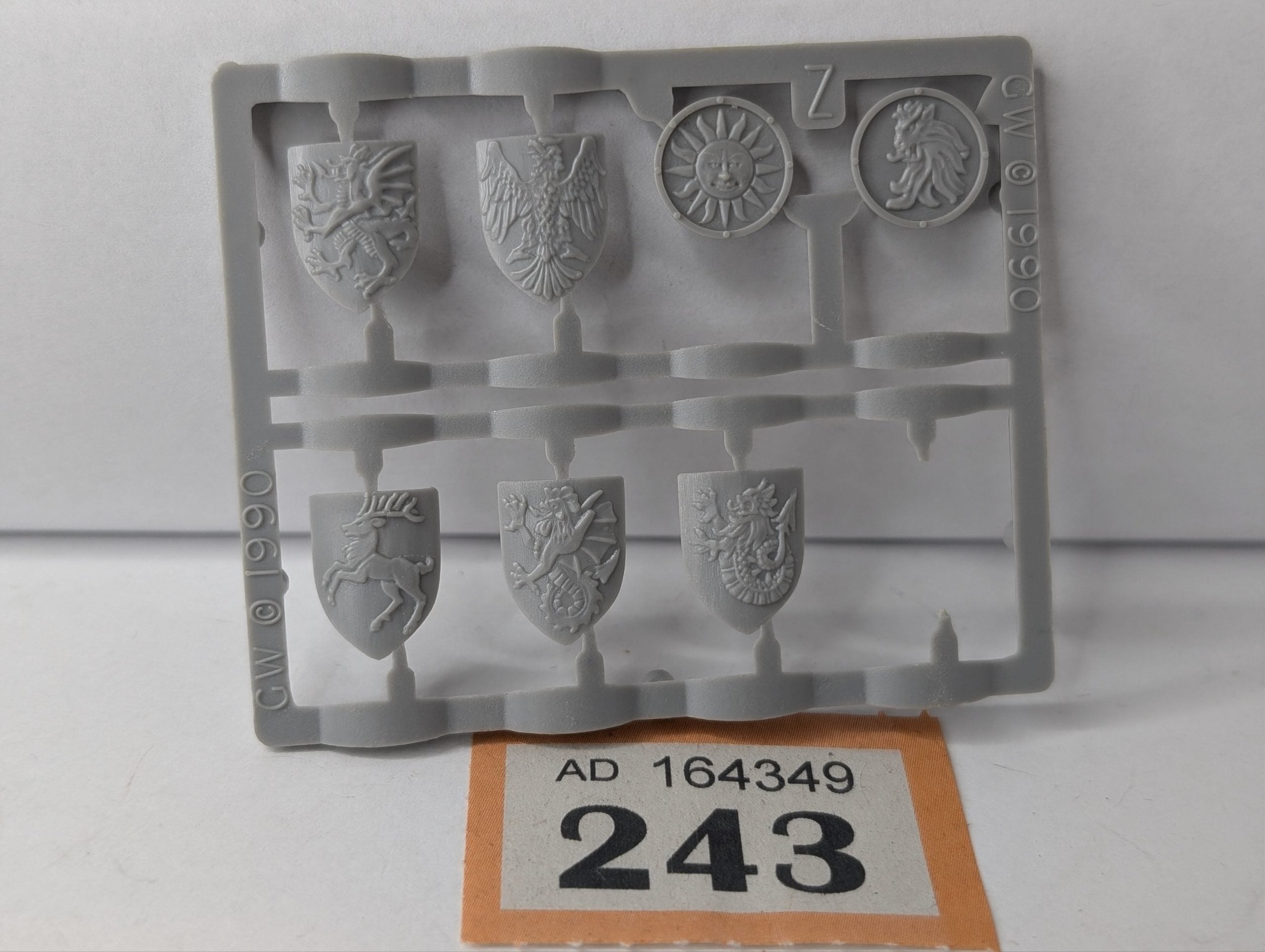 Empire Fighters Shield Sprue