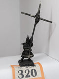 Dark Elf Standard Bearer