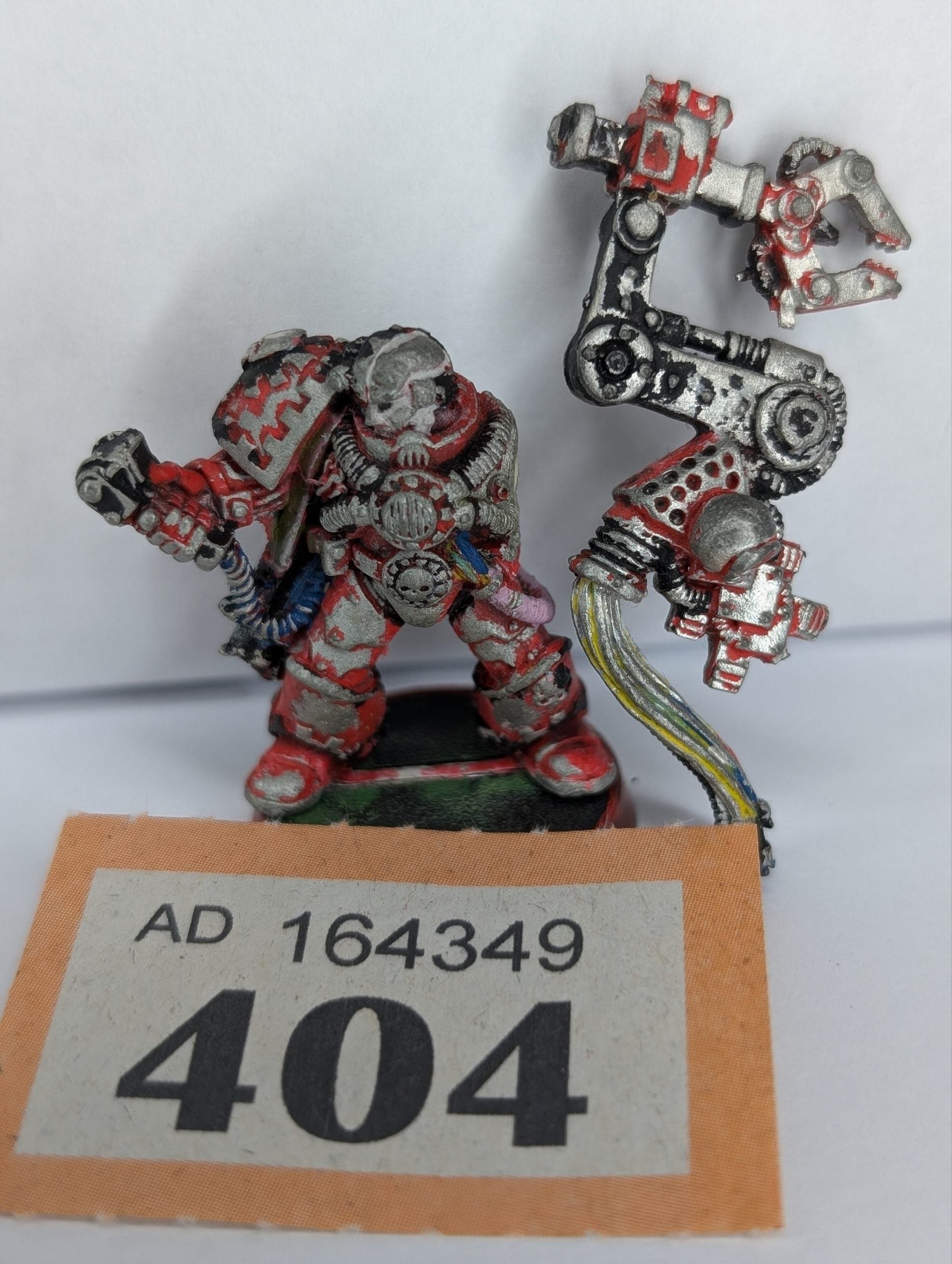 Techmarine OOP, missing arm