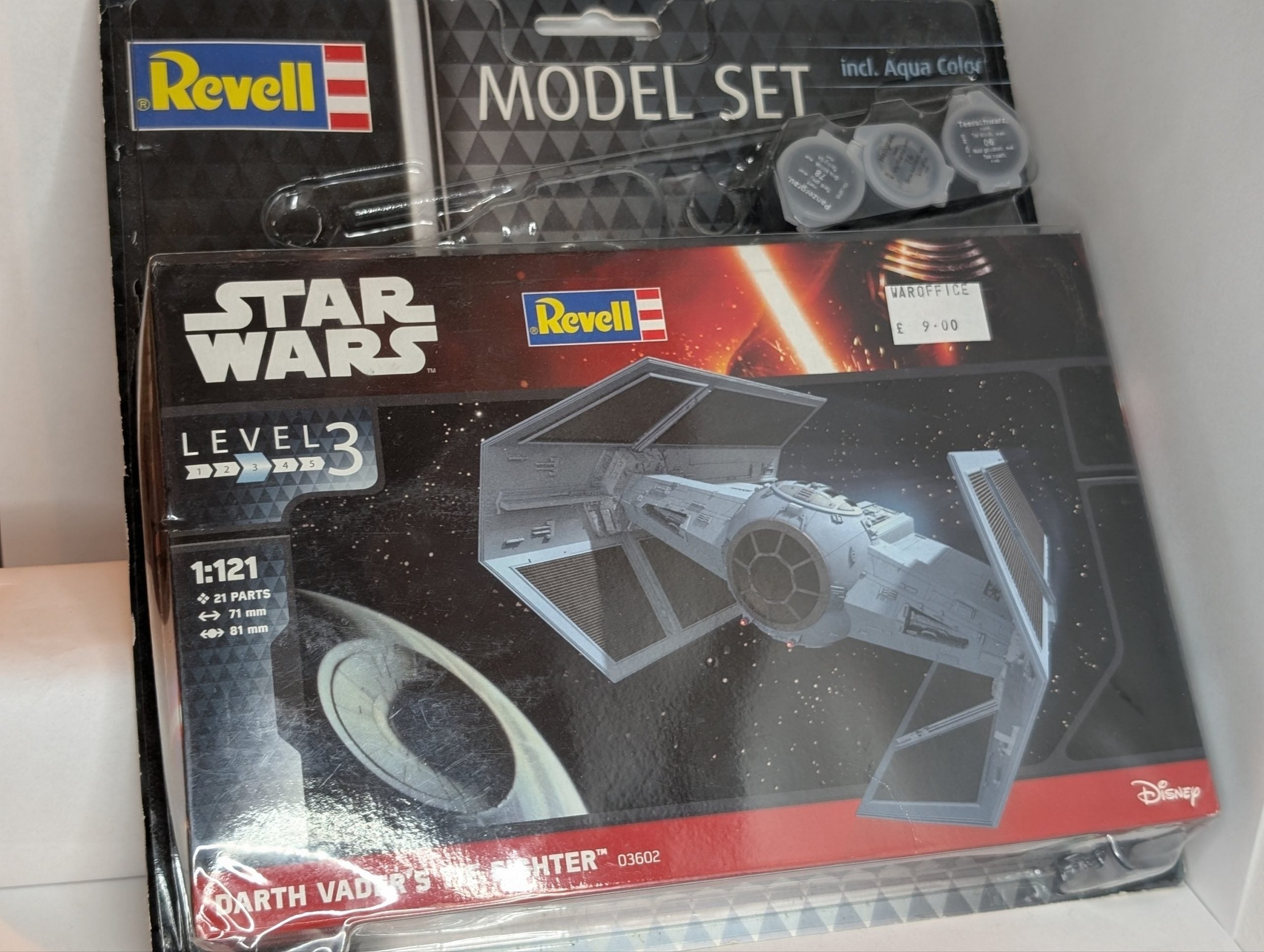 X-Wing Model Set with 3 x Paints