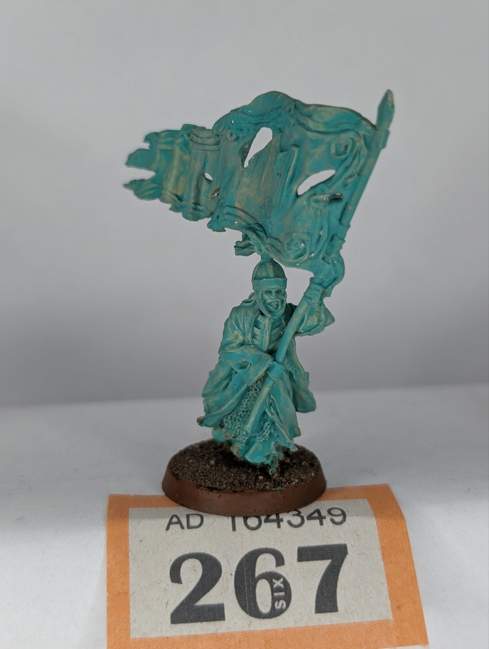 Army of the Dead Standard Banner Bearer (Metal)