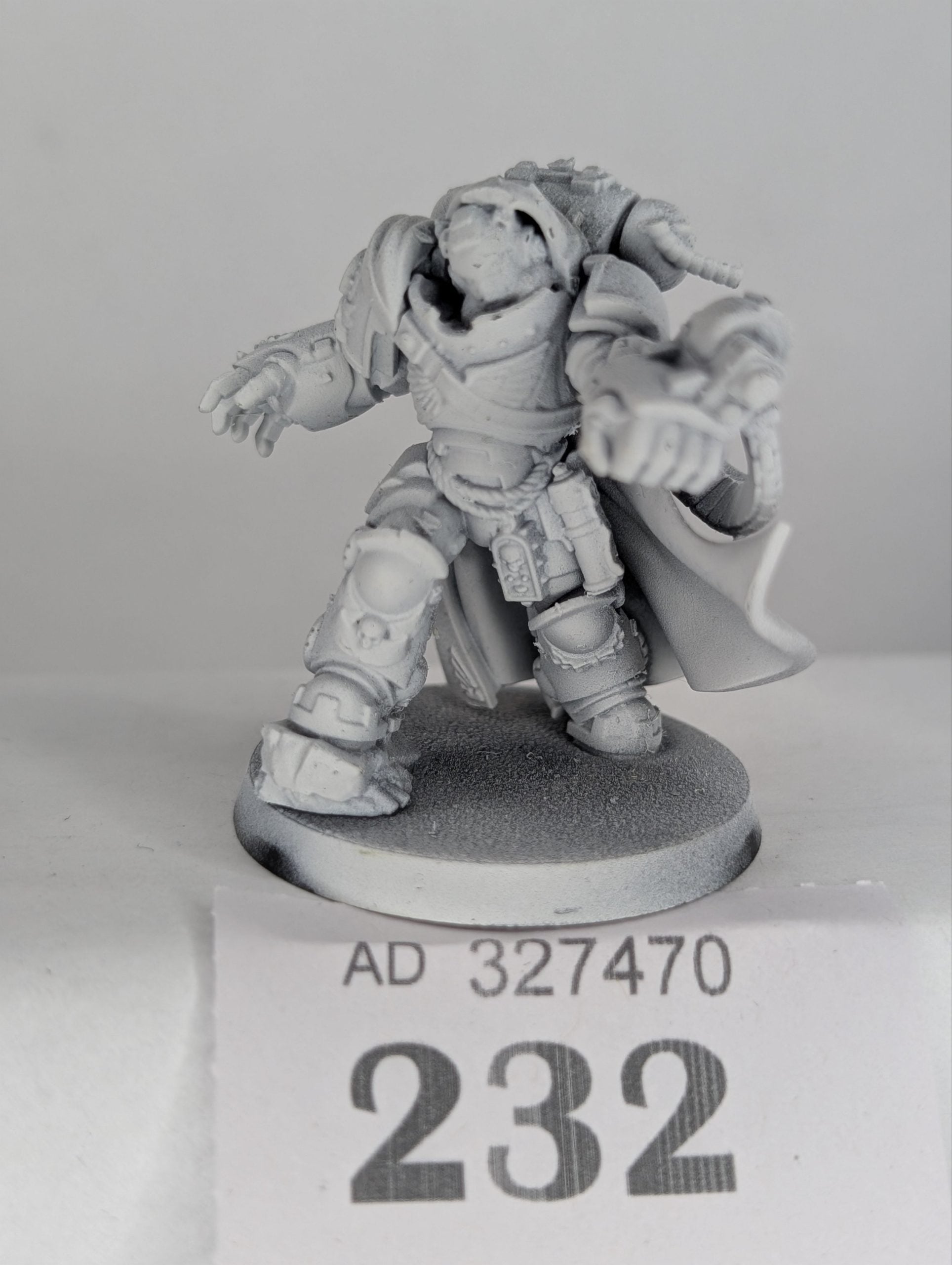 Captain in Gravis Armour