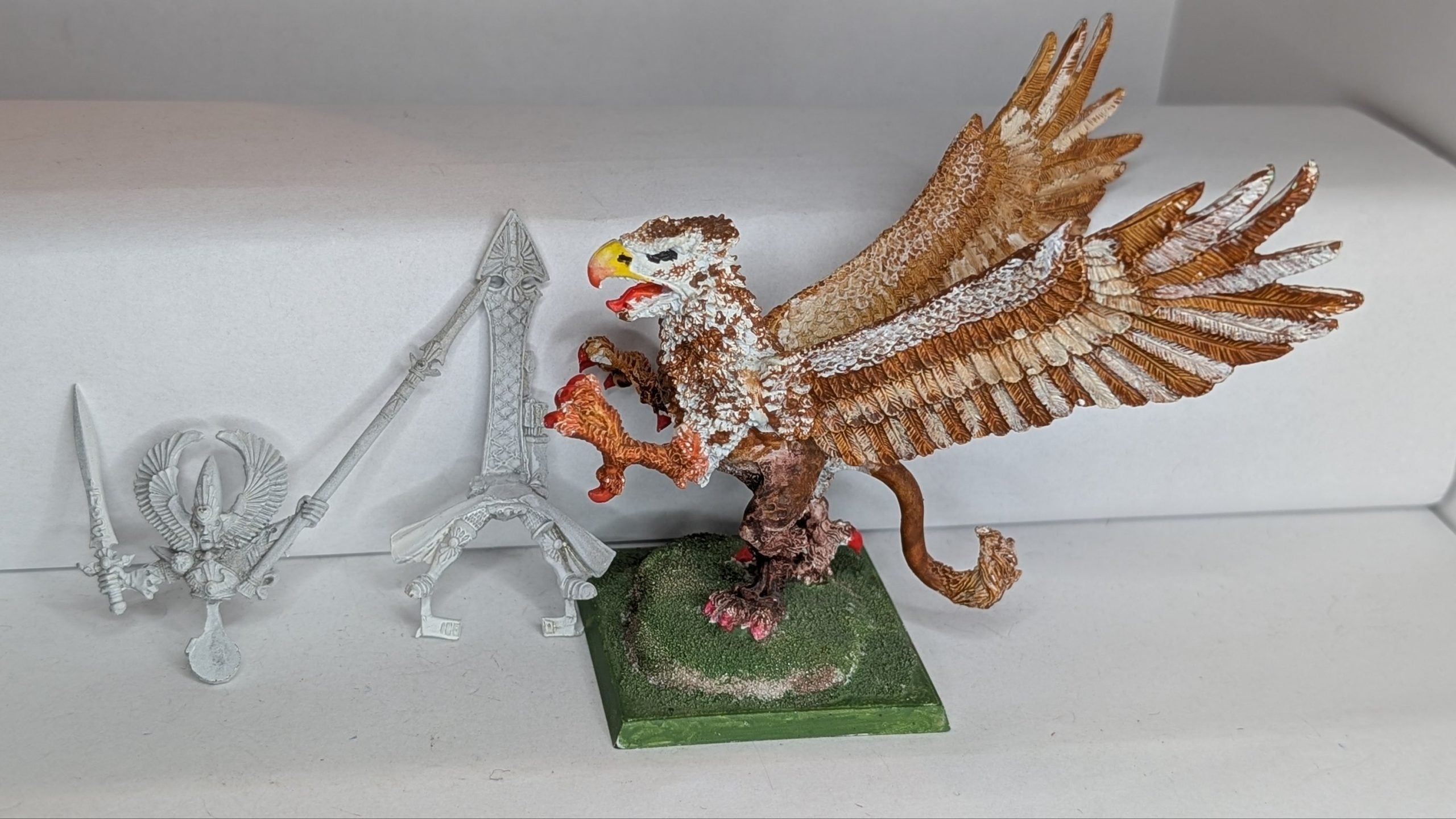 Elfarion High Elf Lord Riding Stormwing Griffin (All Metal)