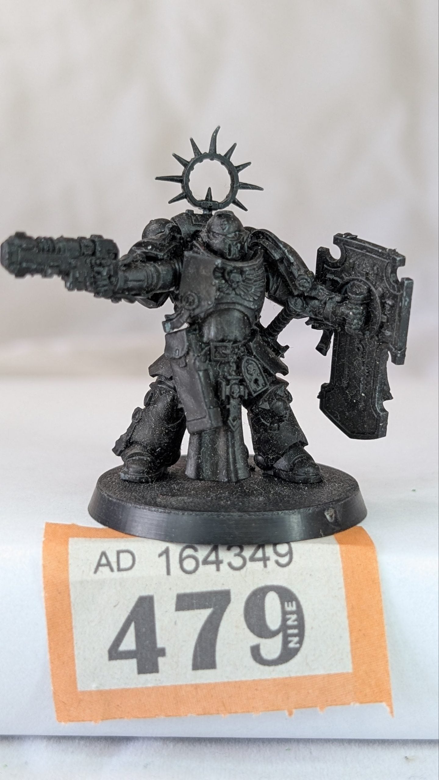 Lieutenant w/ Plasma Pistol and Stormshield