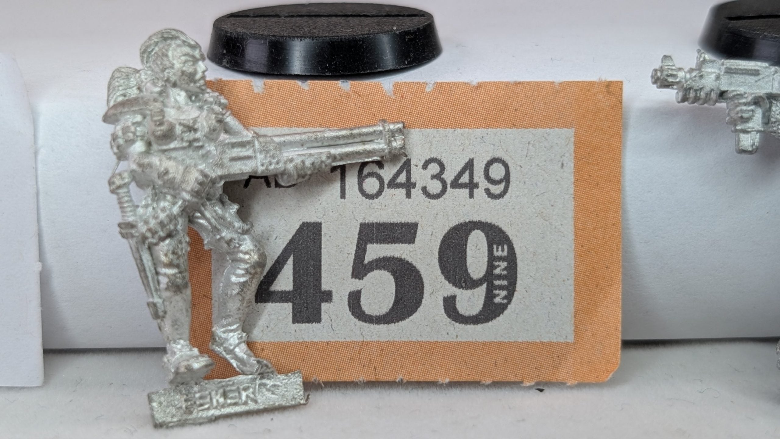 Escher Ganger with Shotgun (Metal OOP)