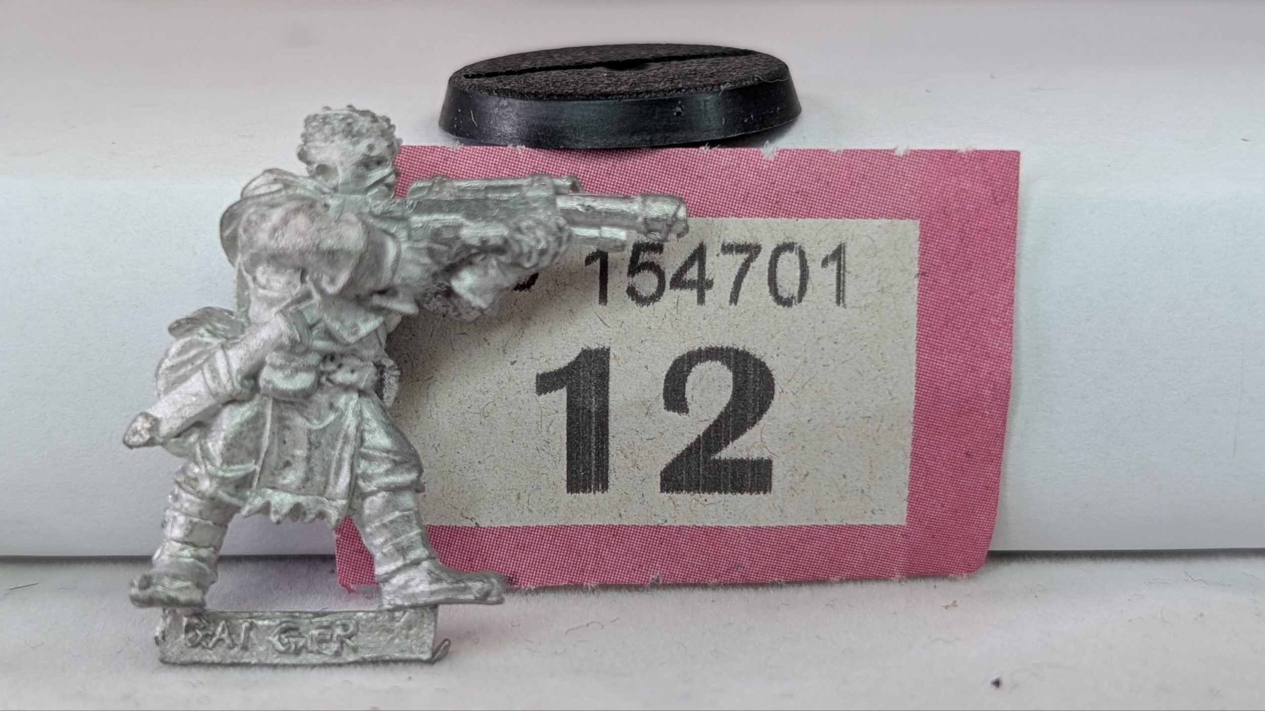 Cawdor Ganger with Lasgun (Metal OOP)