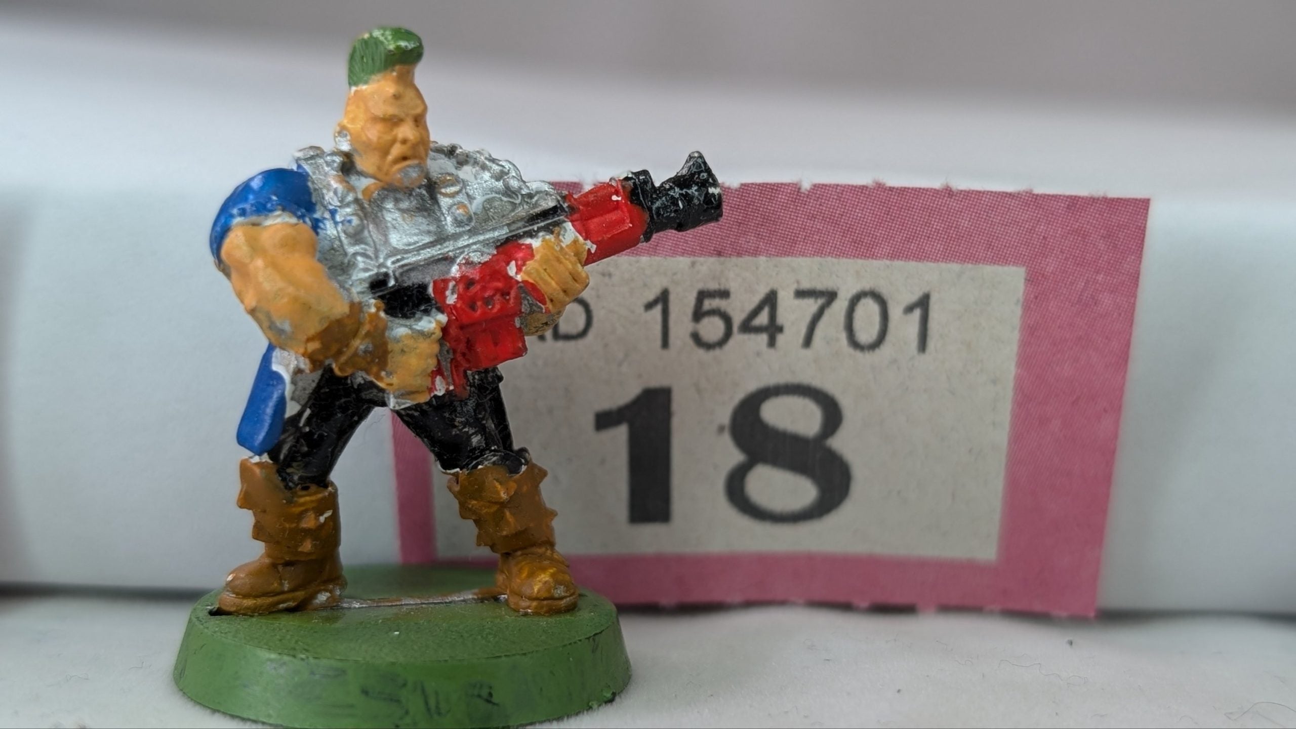 Goliath Gang Ganger with Auto gun (Metal, OOP)