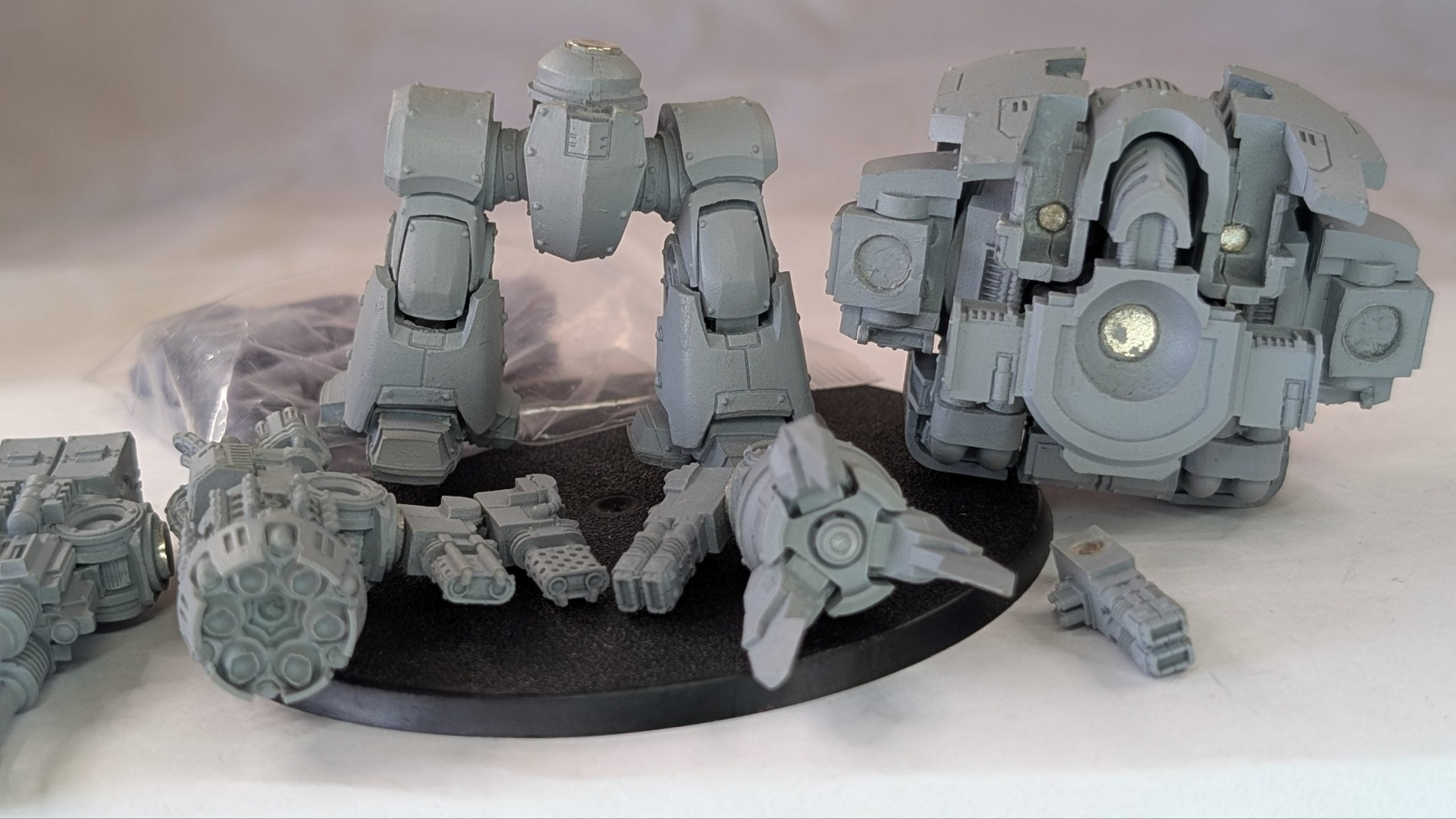 Leviathan Siege Dreadnought with Magnatised Weapons