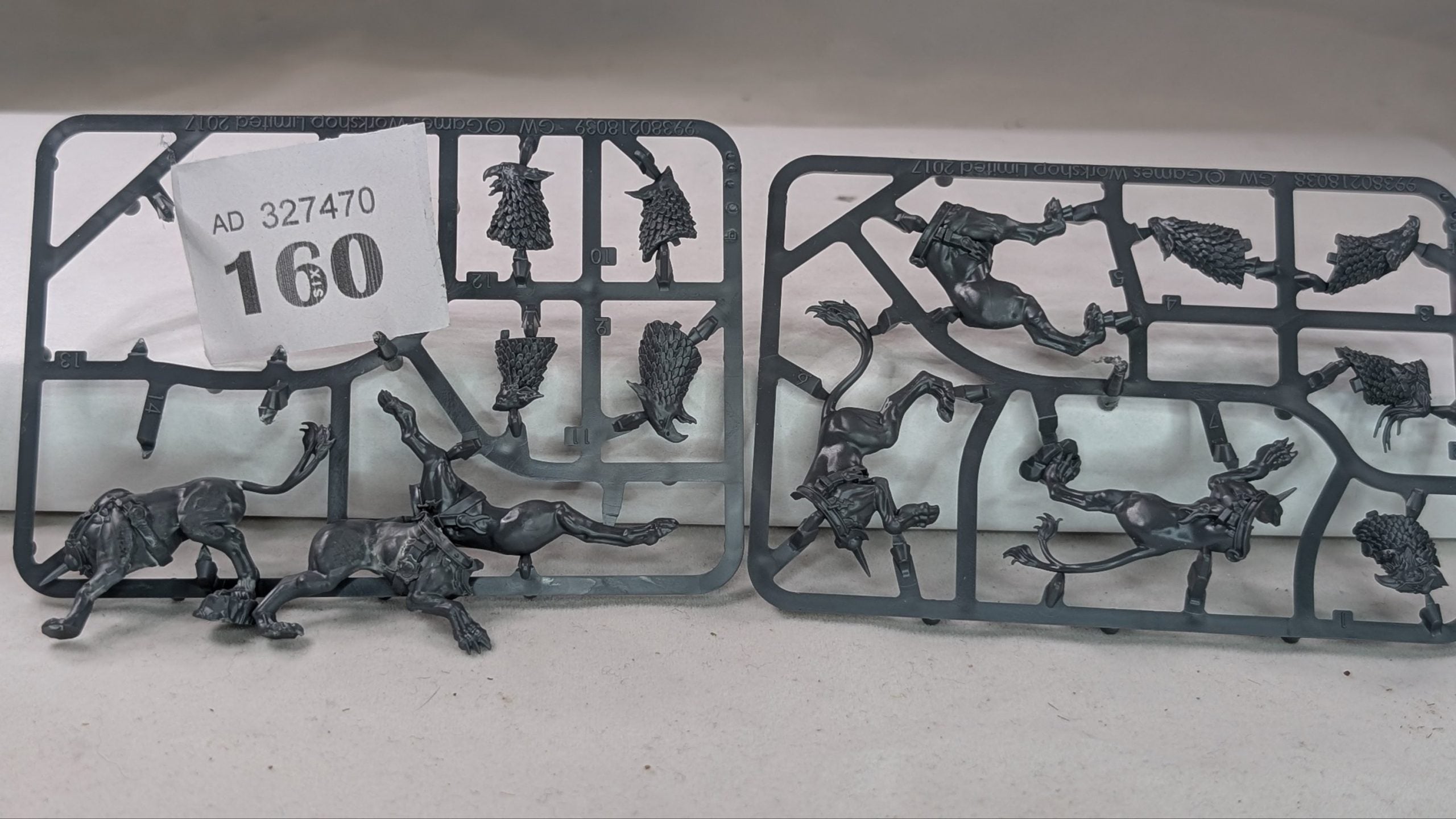 3x Gryph-hounds (damaged)