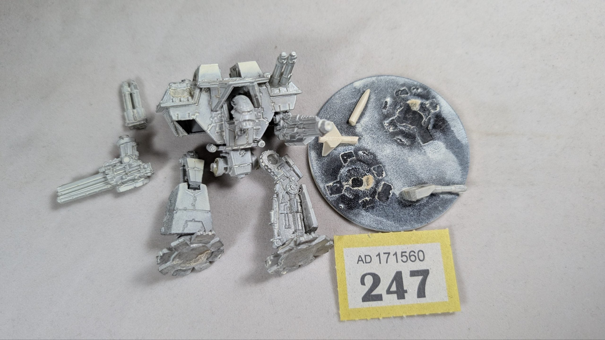 Warlord Titan Epic 40,000 Metal Model