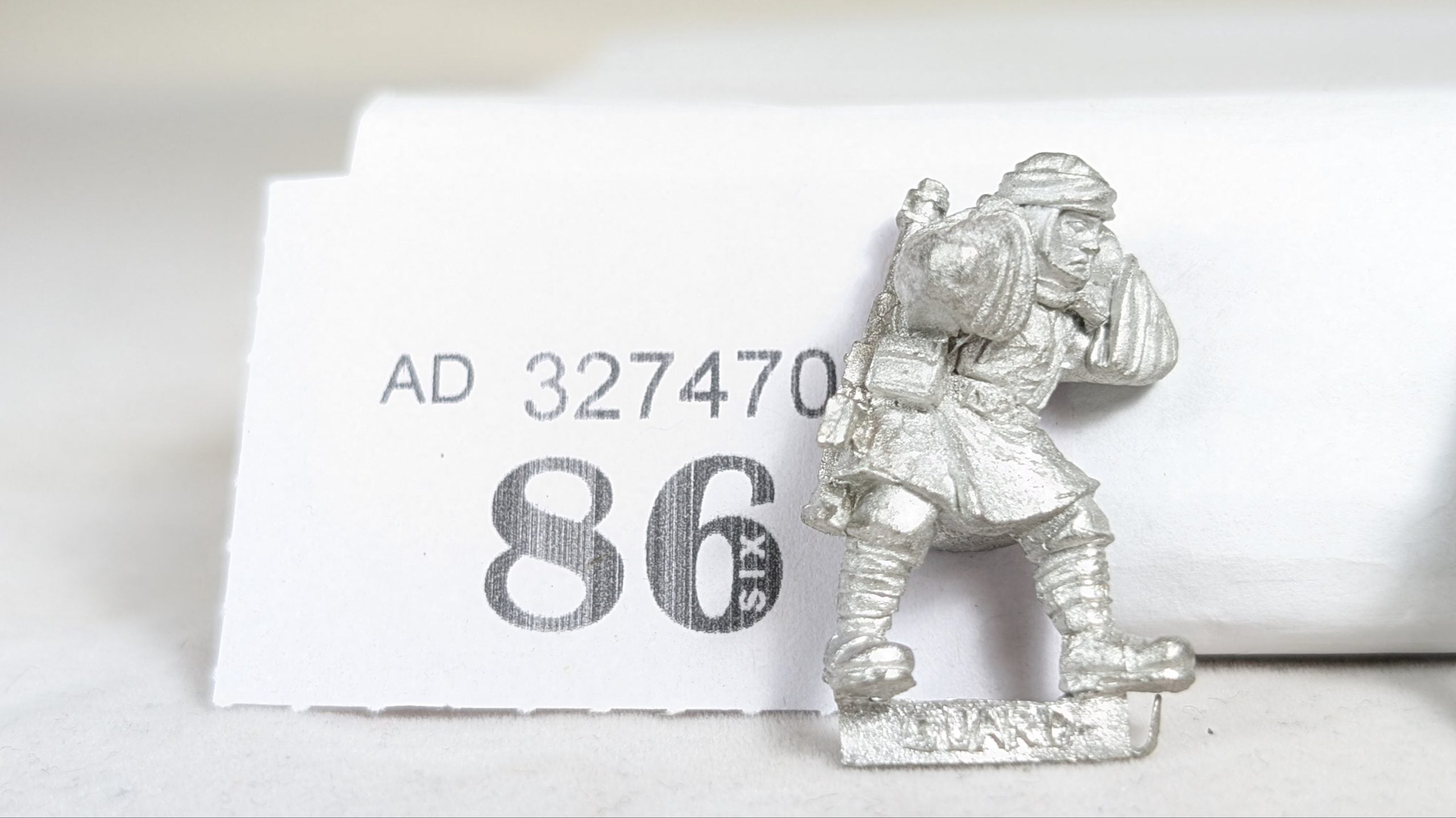 Tallarn Desert Raider Mortar Team Assistant Guardsman