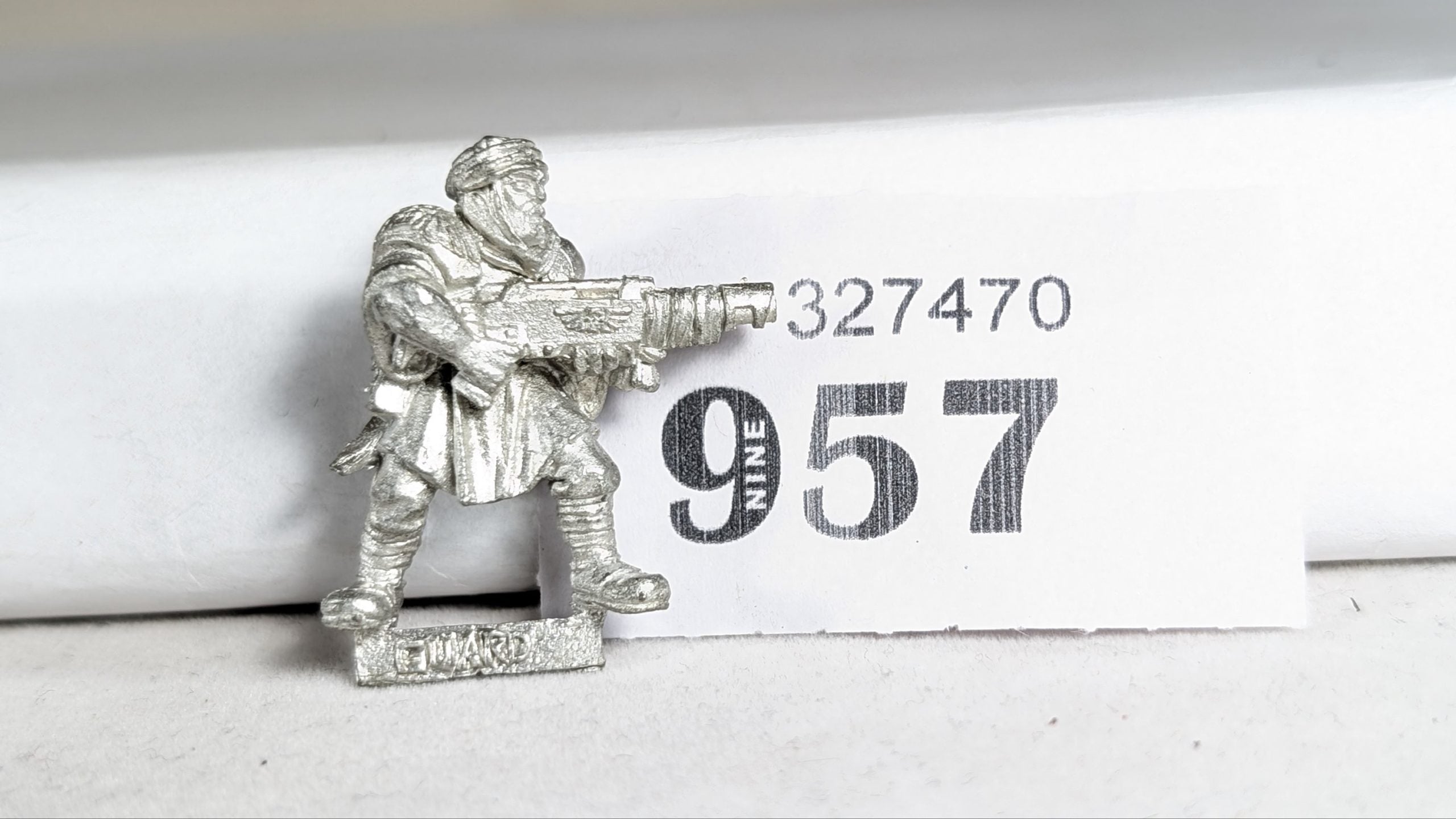 Tallarn Desert Raider Guardsman