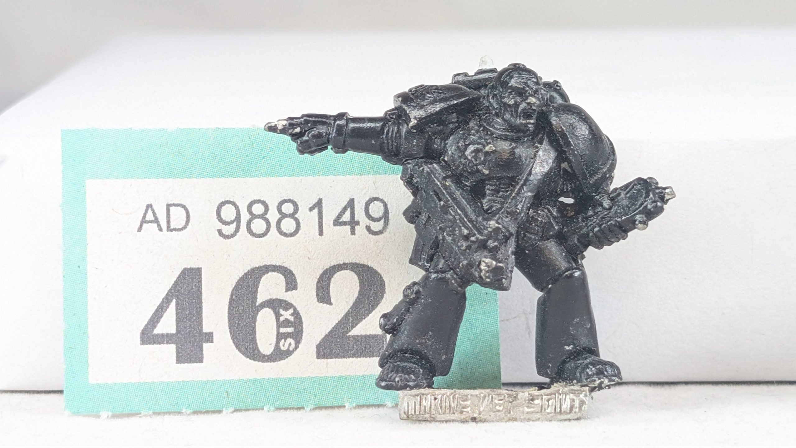 Metal Space Marine Sergeant G462