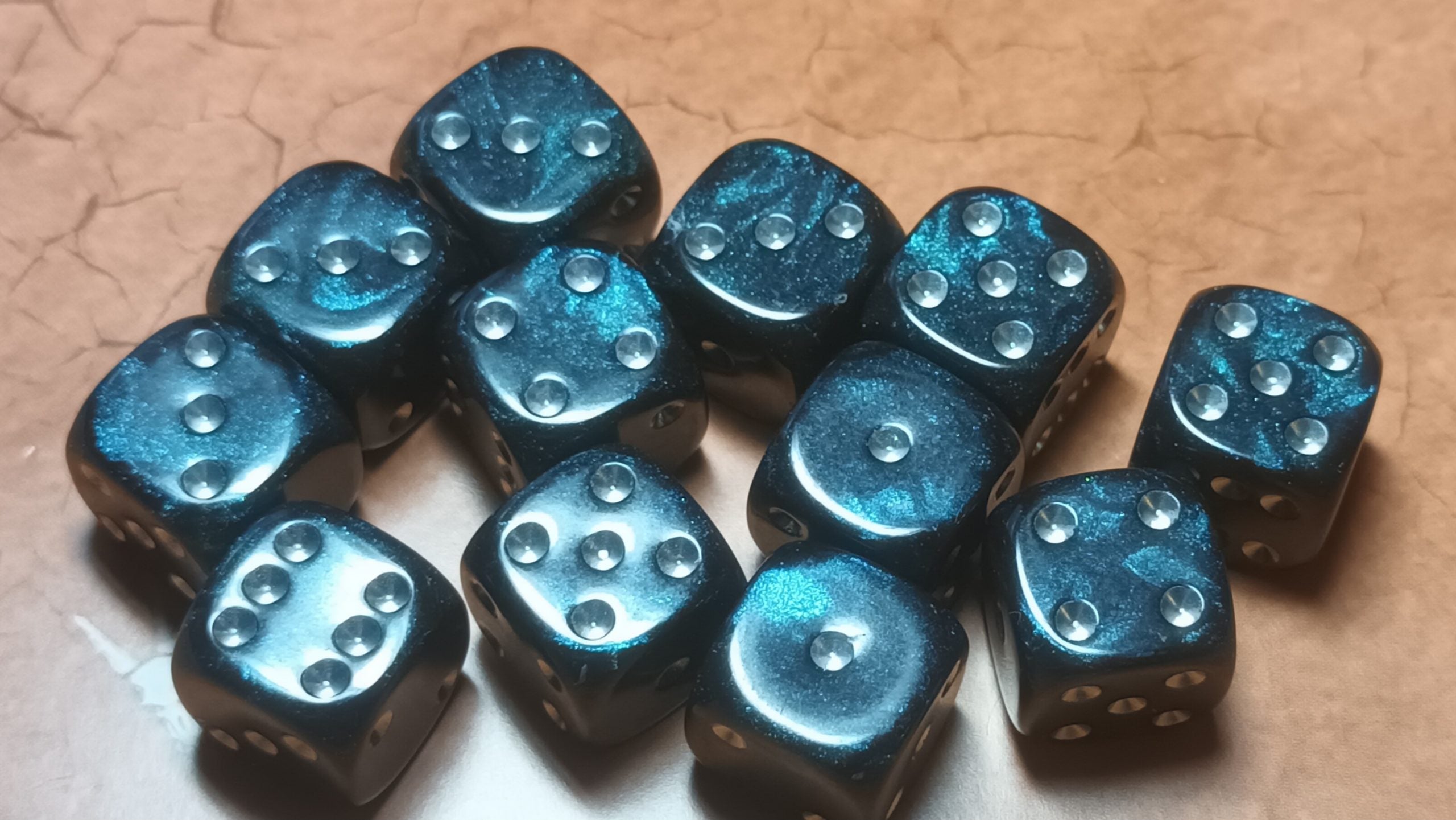 12 x 16mm D6 Clear Shimmer with Black UK Made Dice