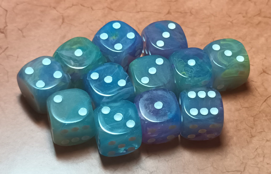 12 x 16mm D6 Clear Shimmer with Black UK Made Dice