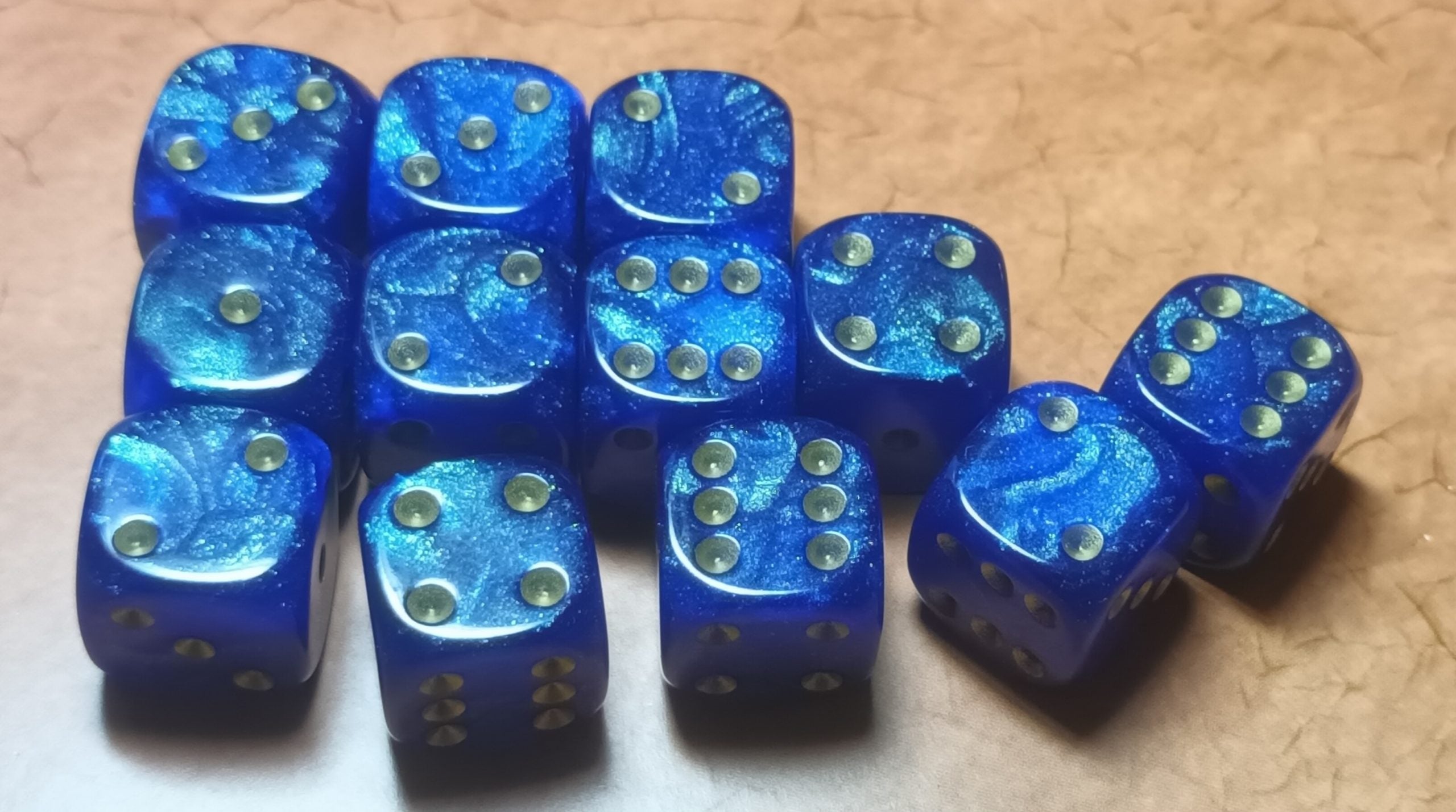 12 x 16mm D6 Yellow Shimmer with Red UK Made Dice