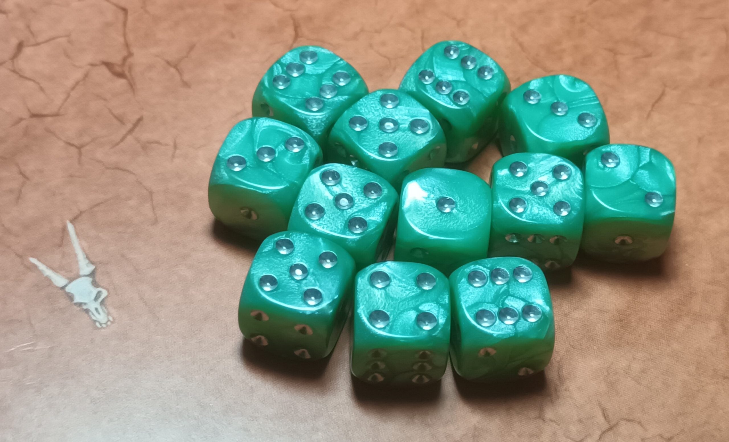 12 x 12mm D6 Light Green Pearl with Silver UK Made Dice