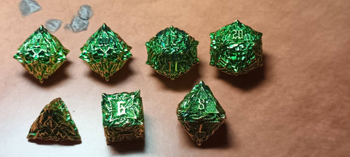 7 x Polyhedral Dice Metal Leaf Green with Gold Dice