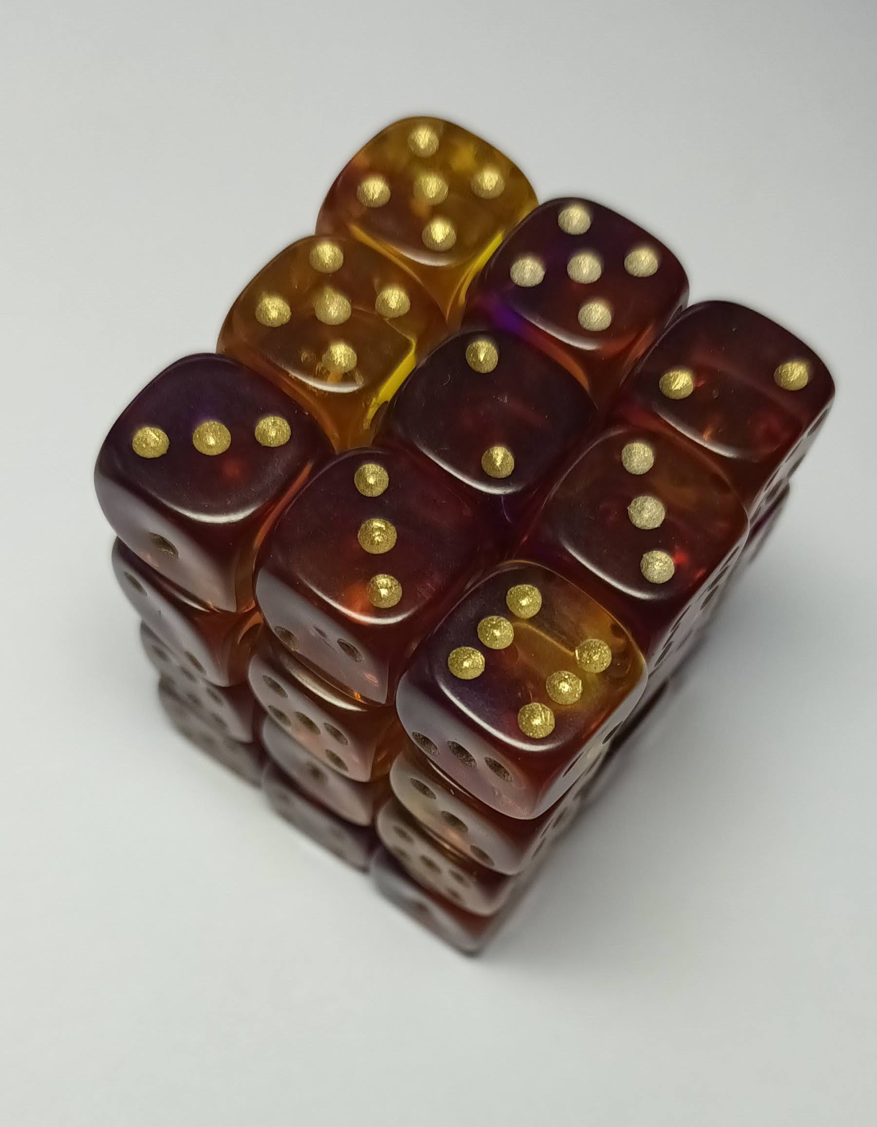 36 x 12mm D6 Gem Blitz Purple Dice