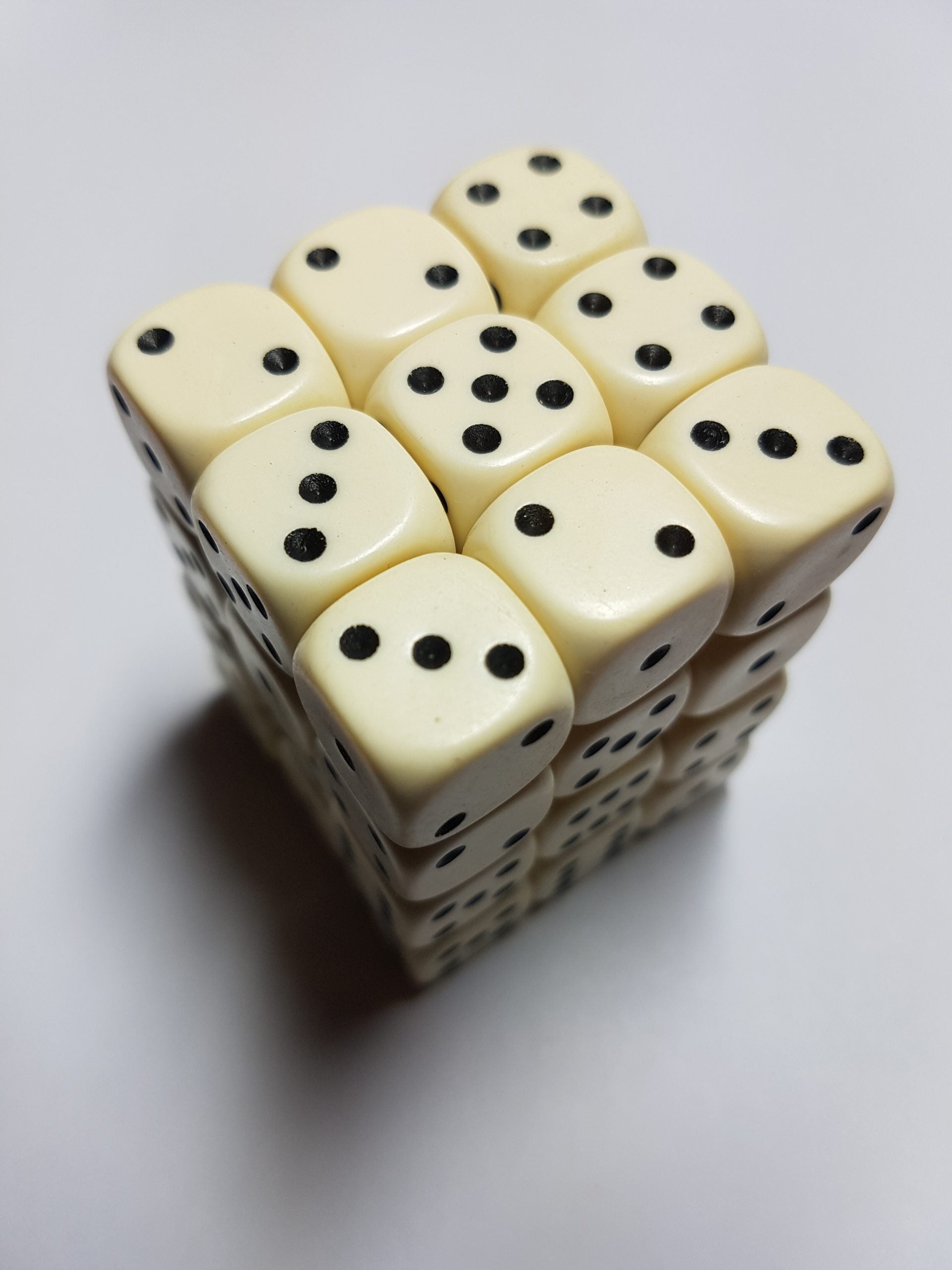 36 x 12mm D6 Opaque Cream / Ivory Dice