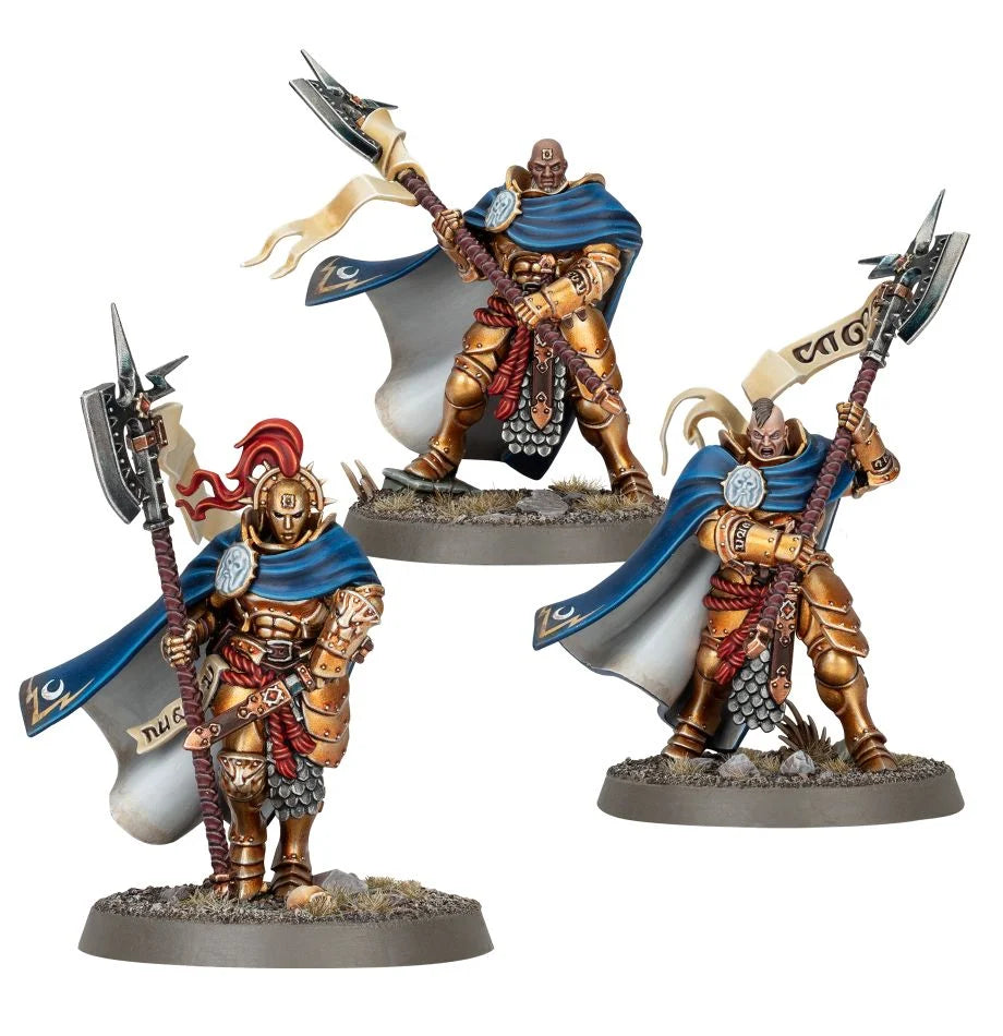 3 x Praetors (On Sprue)