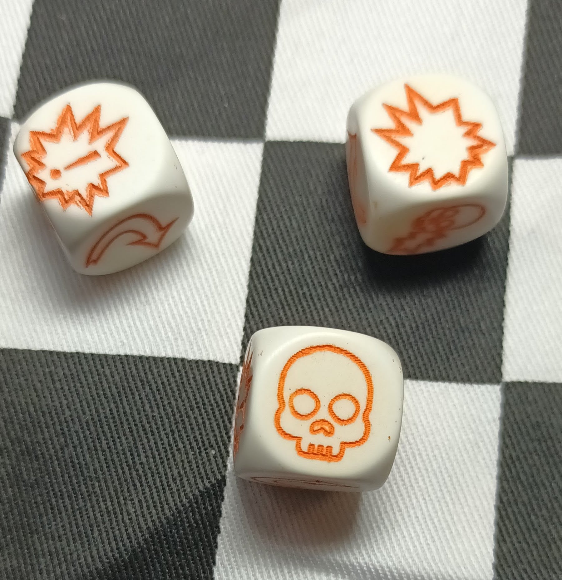 16mm Blood Bowl White with Orange Block Dice x 3 Set