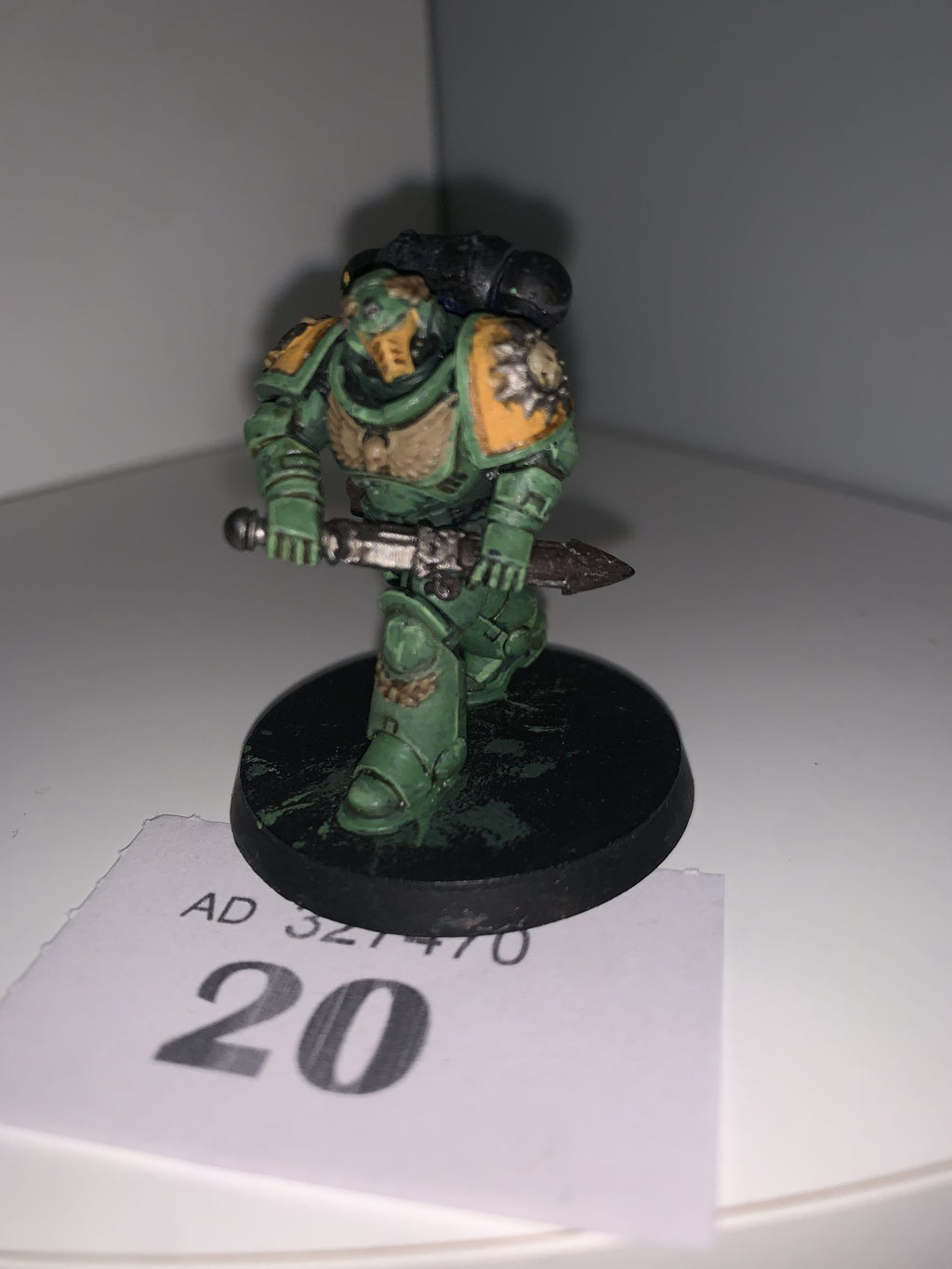 PRIMARIS LIEUTENANT CALSIUS