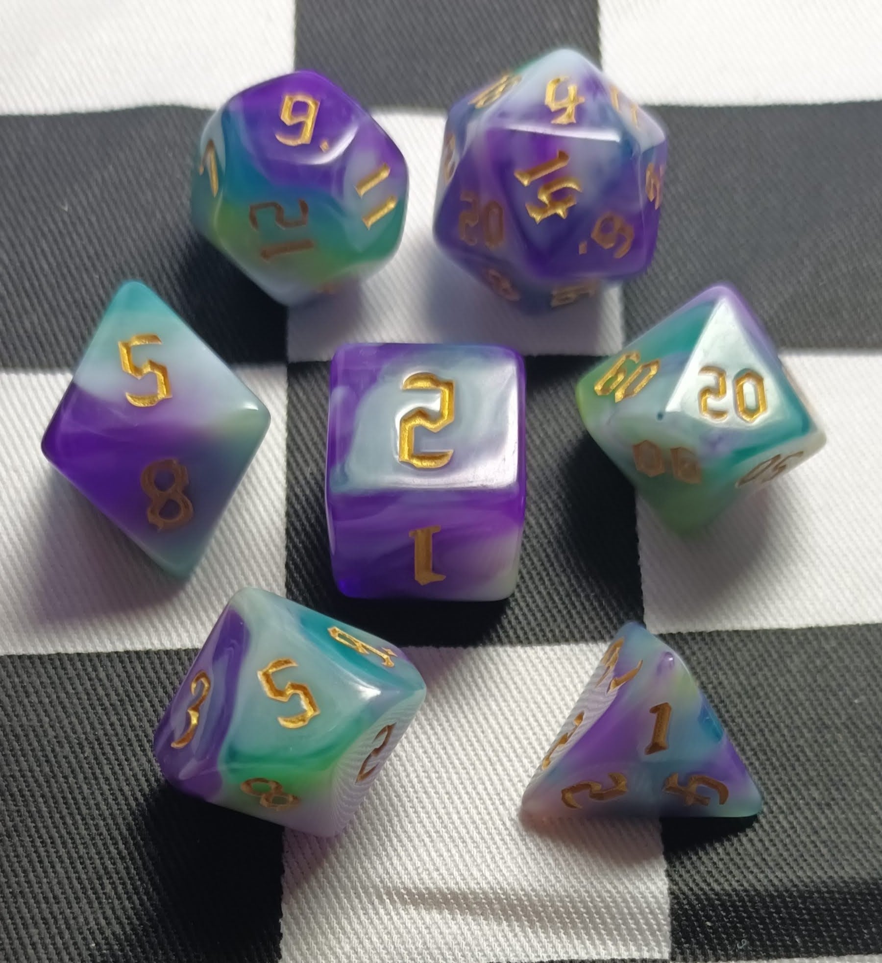 7 x Polyhedral Dice Chaos Mist Purple White Green with Gold