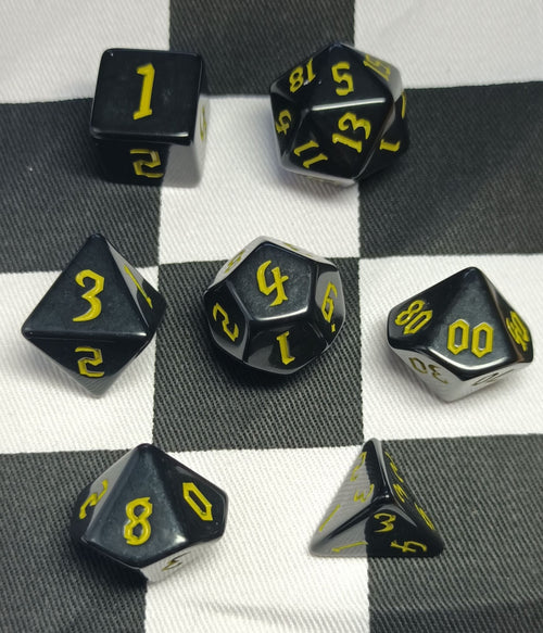 7 x Polyhedral Dice Chaos Opaque Black with Yellow