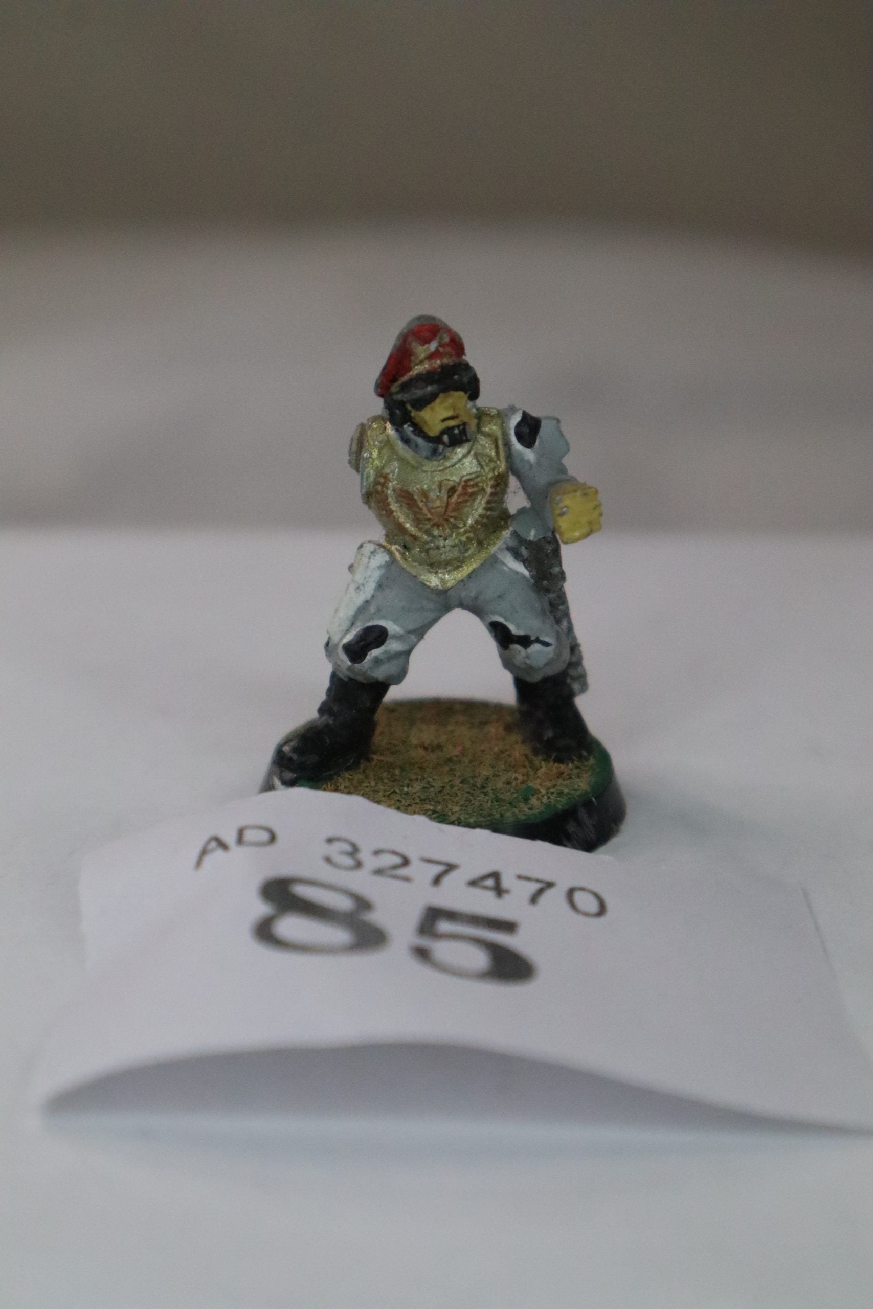 Imperial Guard Commissar (metal)