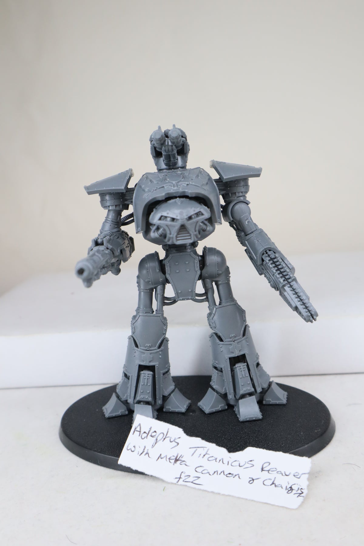 Adeptus titanicus Reaver battle titan with Meta cannon and chain fist