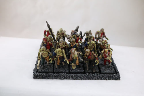 20 Plastic Zombies