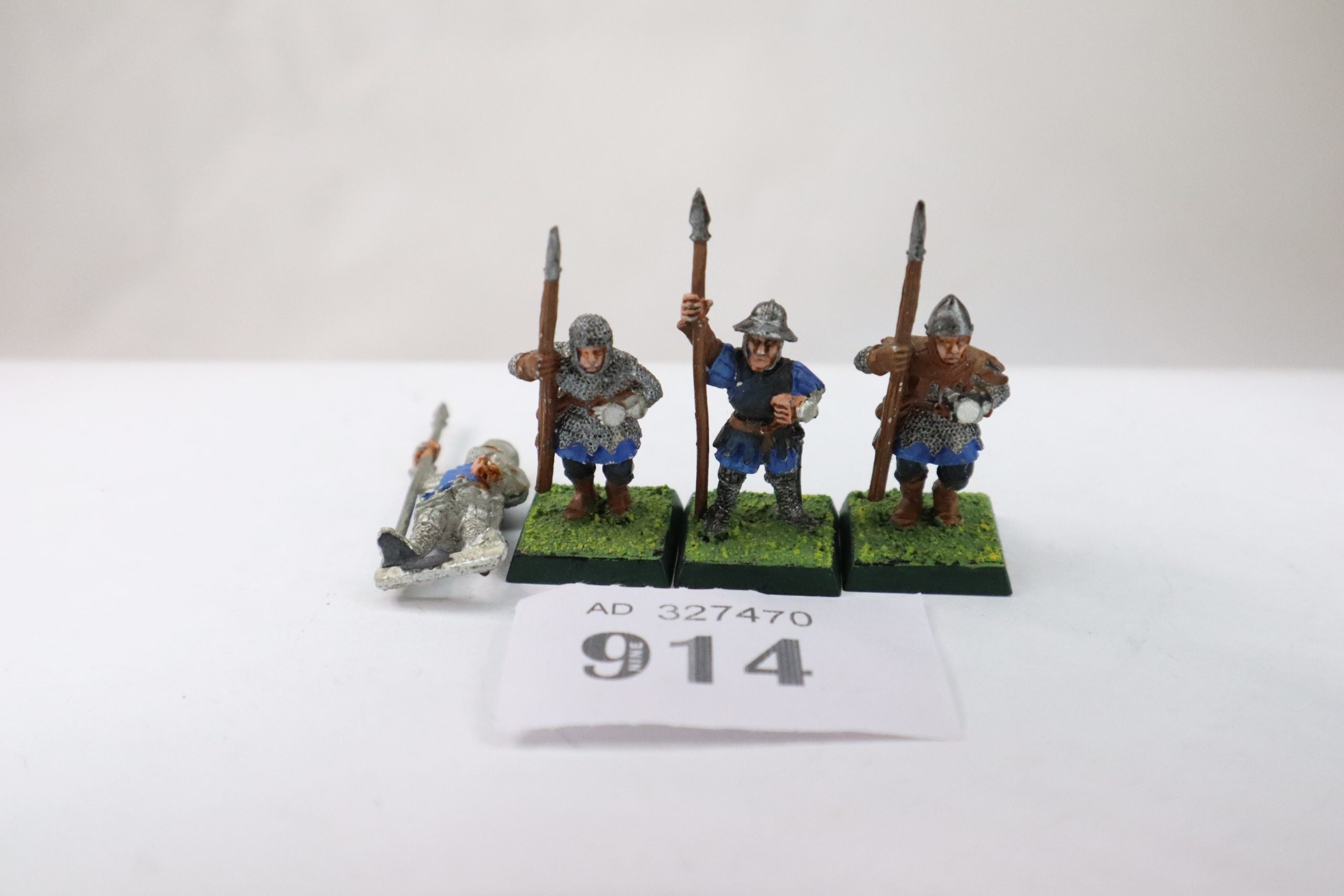 Bretonnian spearmen