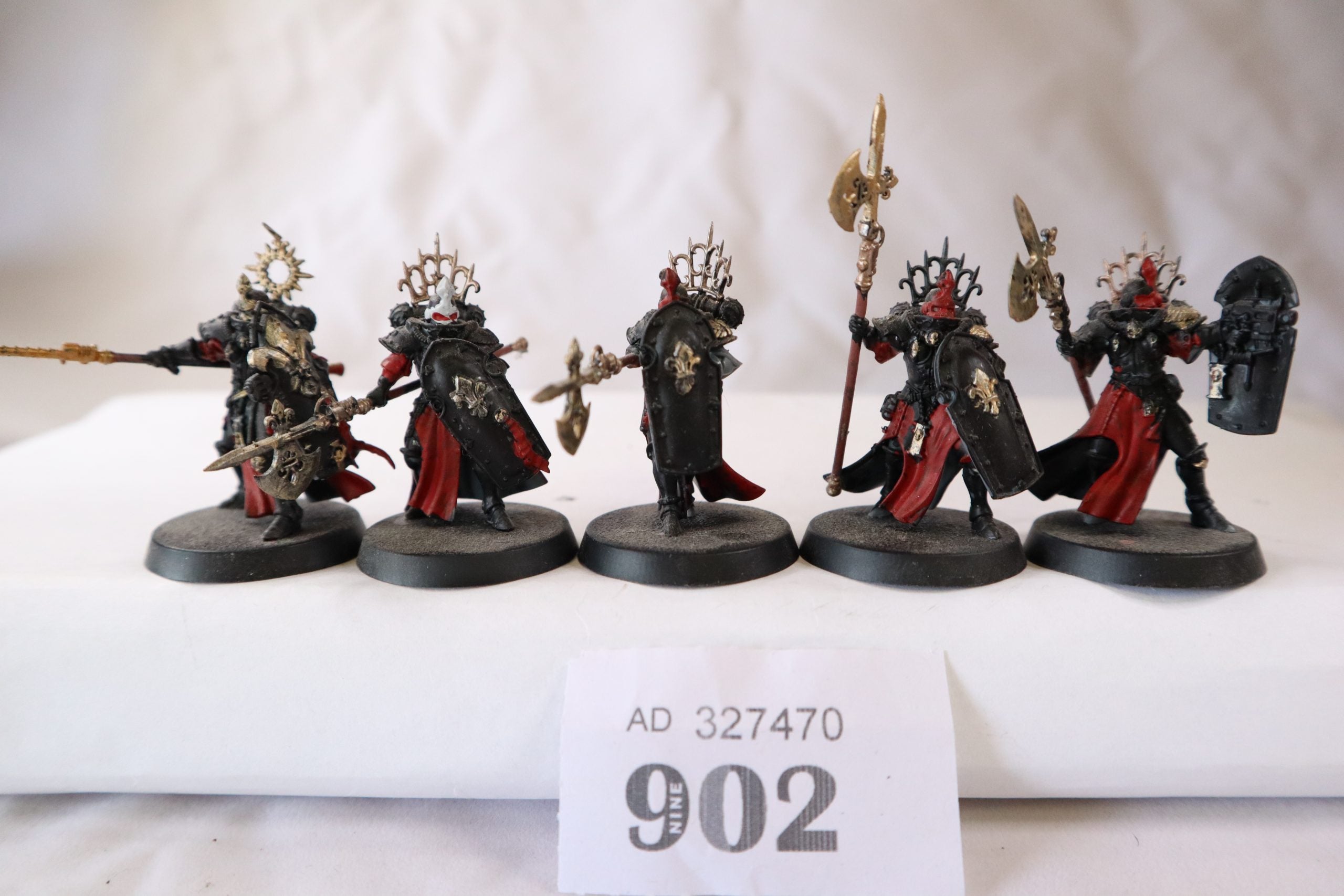 sisters of battle celestian squad (built and painted)