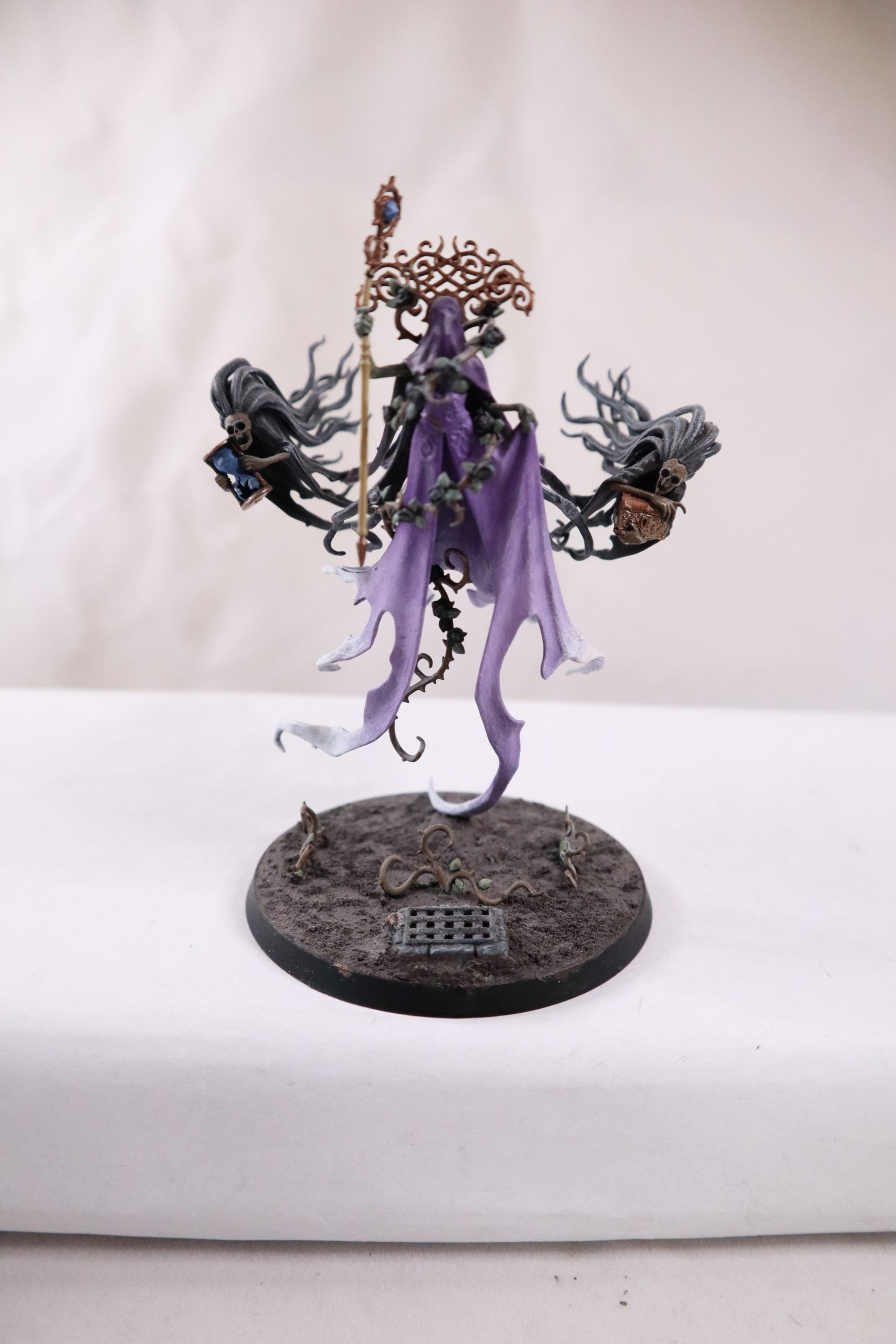 Lady Olynder, Mortarch of Grief