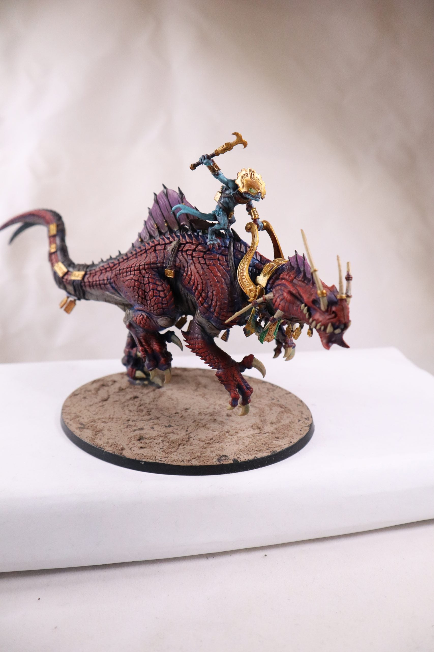 Skink Oracle on Troglodon