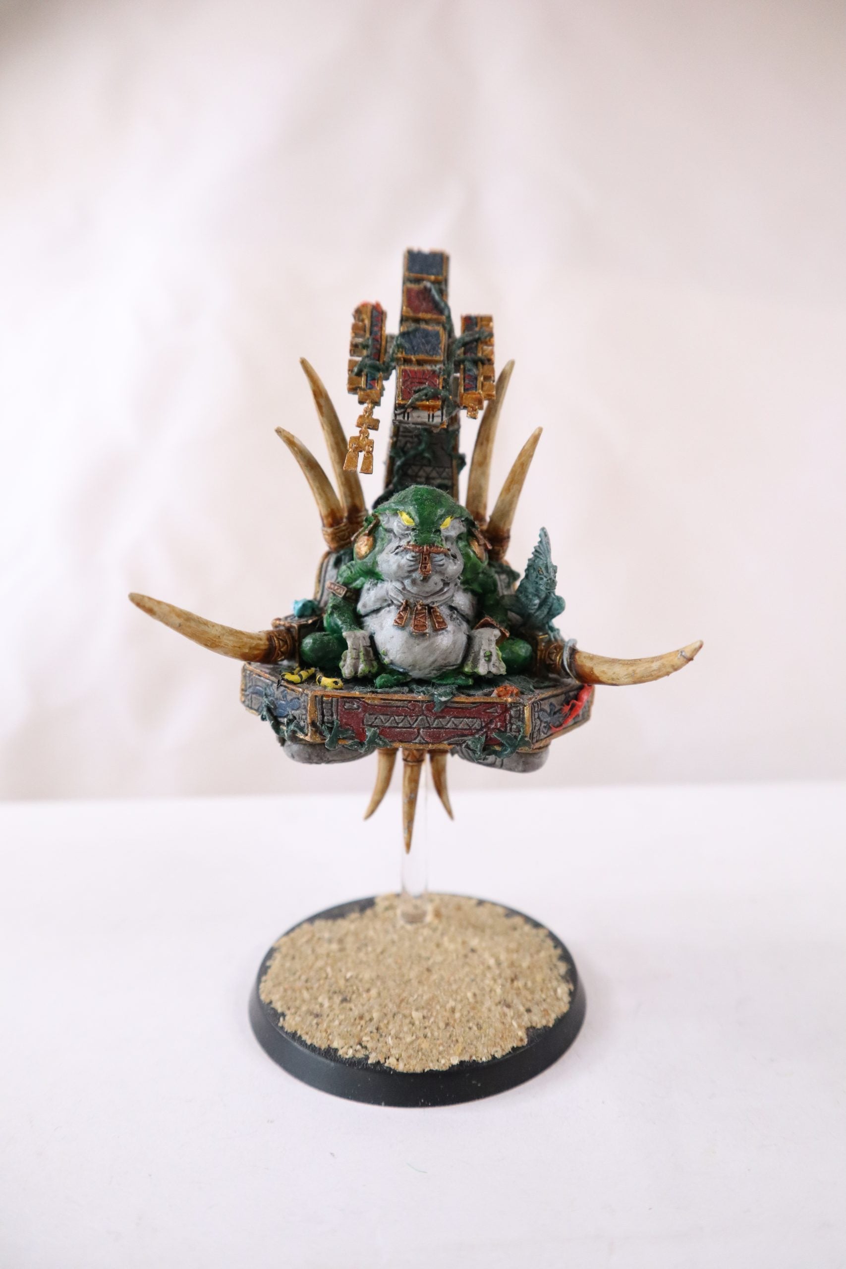Slann Mage Priest