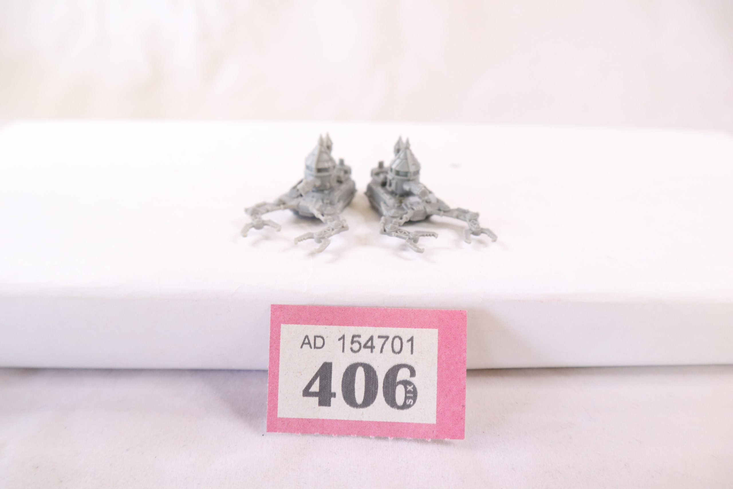 Warhammer Epic 40k Ork tanks (x2)
