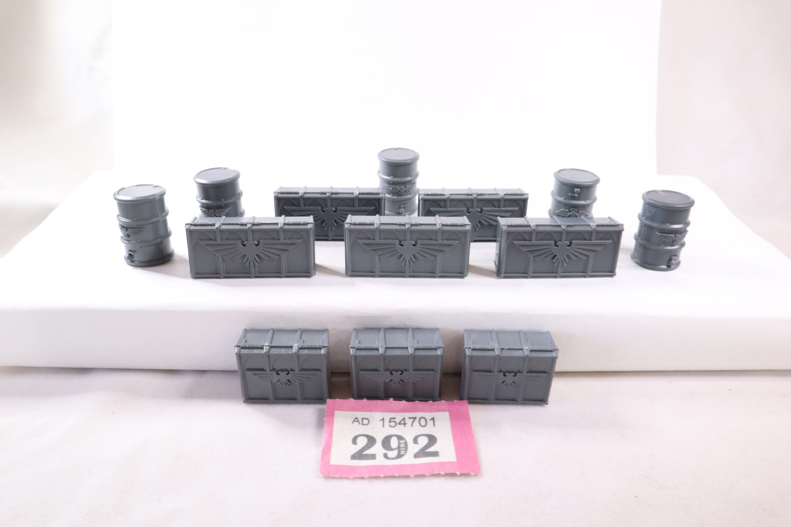 Manufactorum – Munitorum ammo crates and barrels