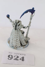 Necron overlord with seeing orb