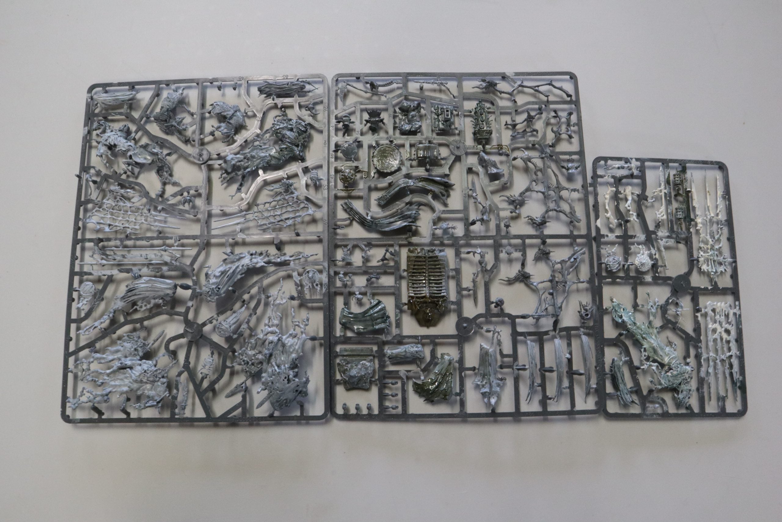 Mortis Engine Sprue (Painted Poorly)